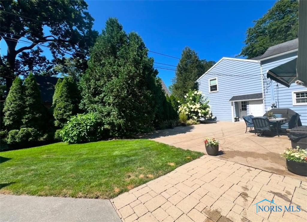 2386 Evergreen