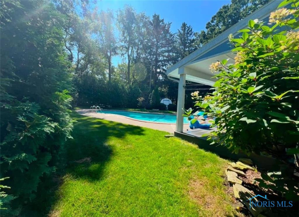 2386 Evergreen