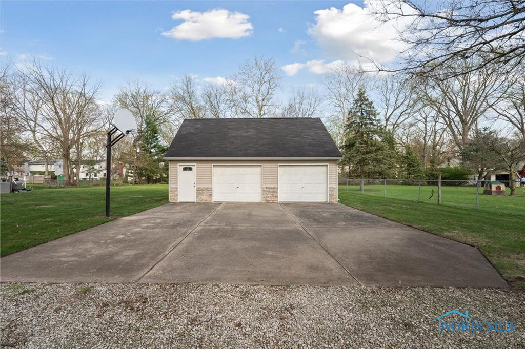 3826 N McCord Road