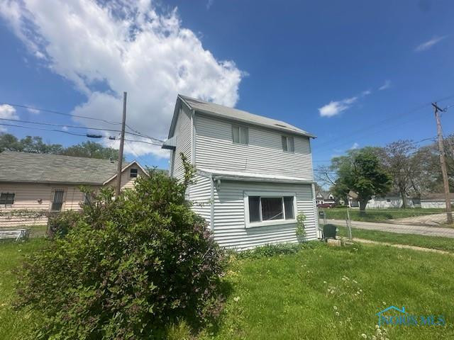 2111 Elm Street