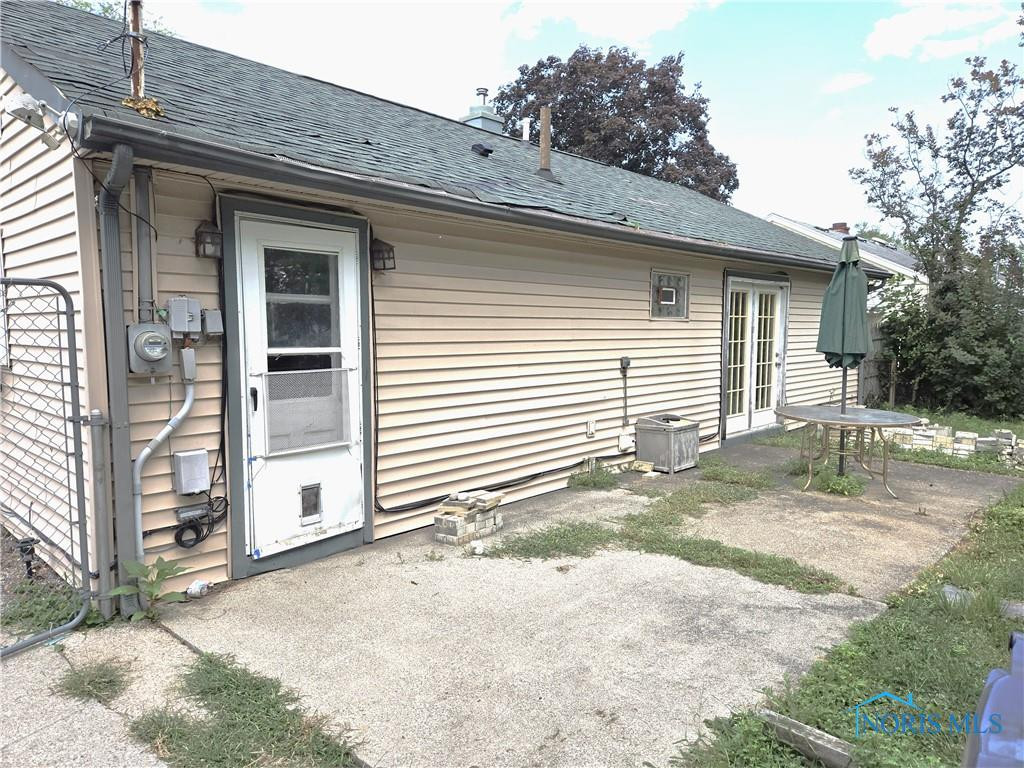 4501 Thackeray Road