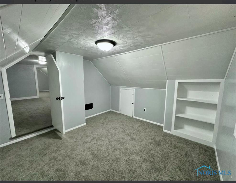 2916 Elm Street