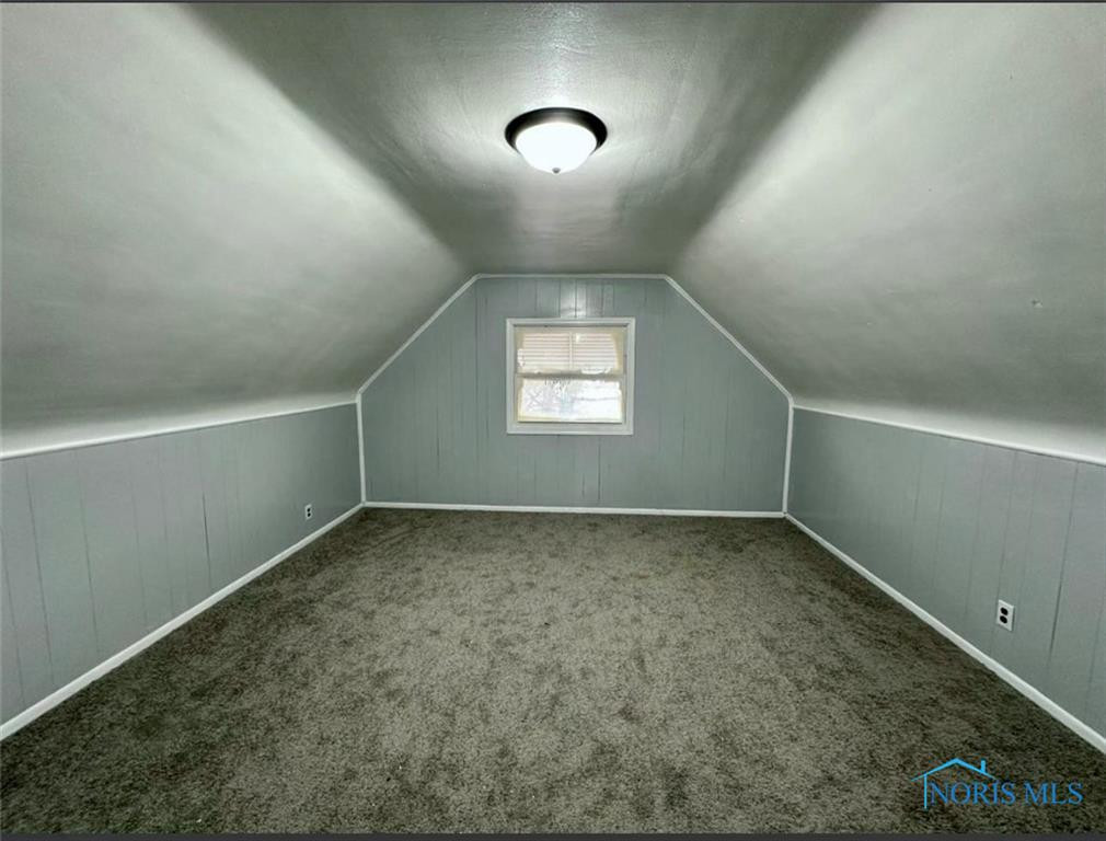 2916 Elm Street