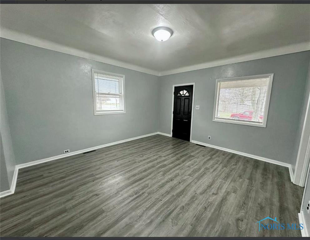 2916 Elm Street