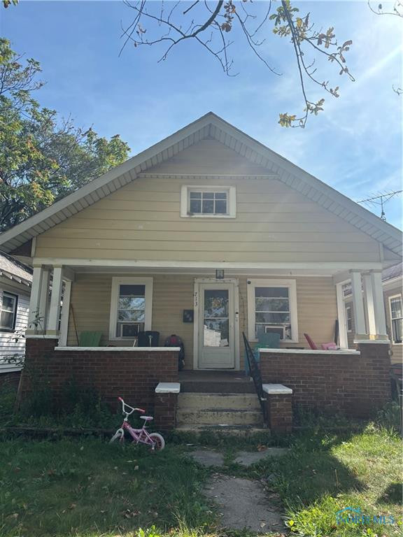713 Geneva Avenue