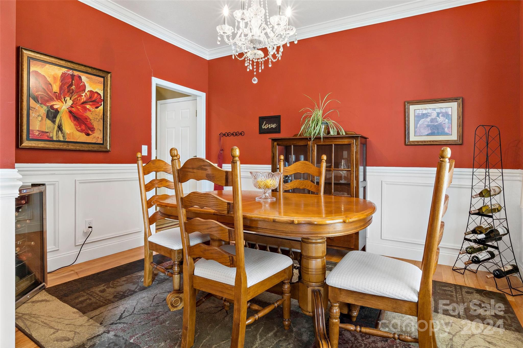 214 Rivercrest Boulevard