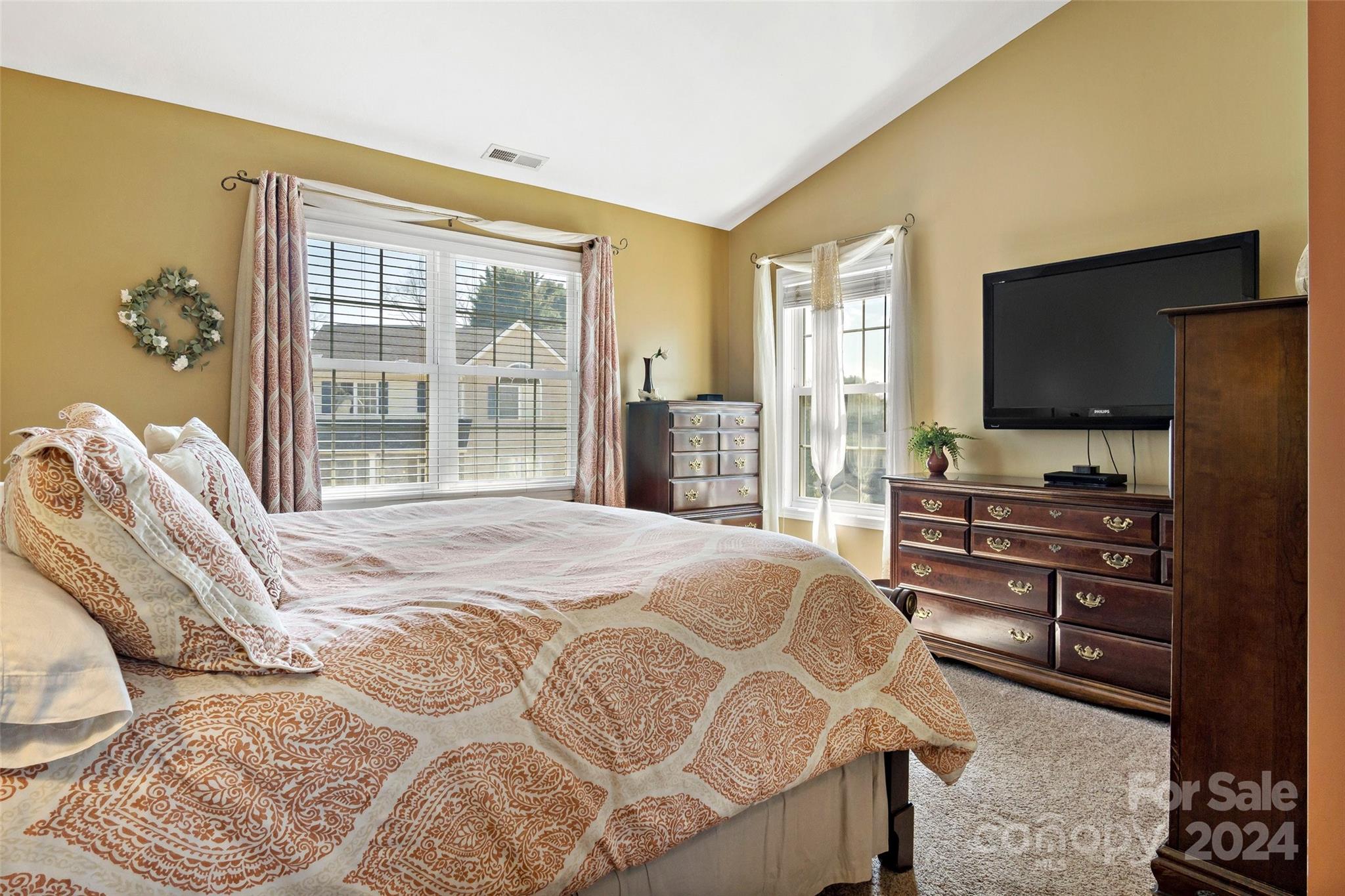 214 Rivercrest Boulevard