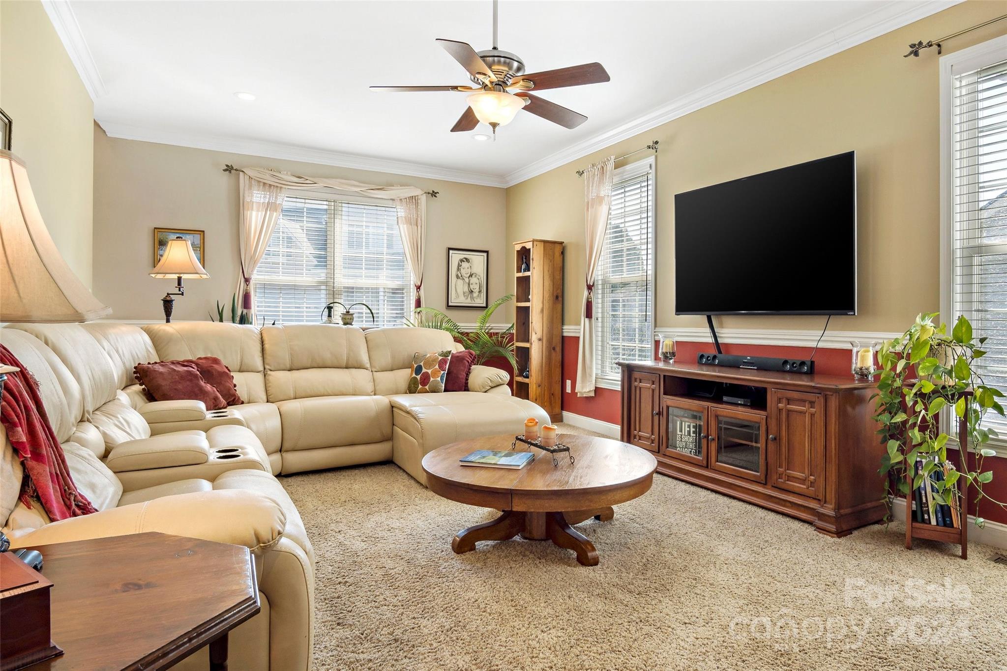 214 Rivercrest Boulevard