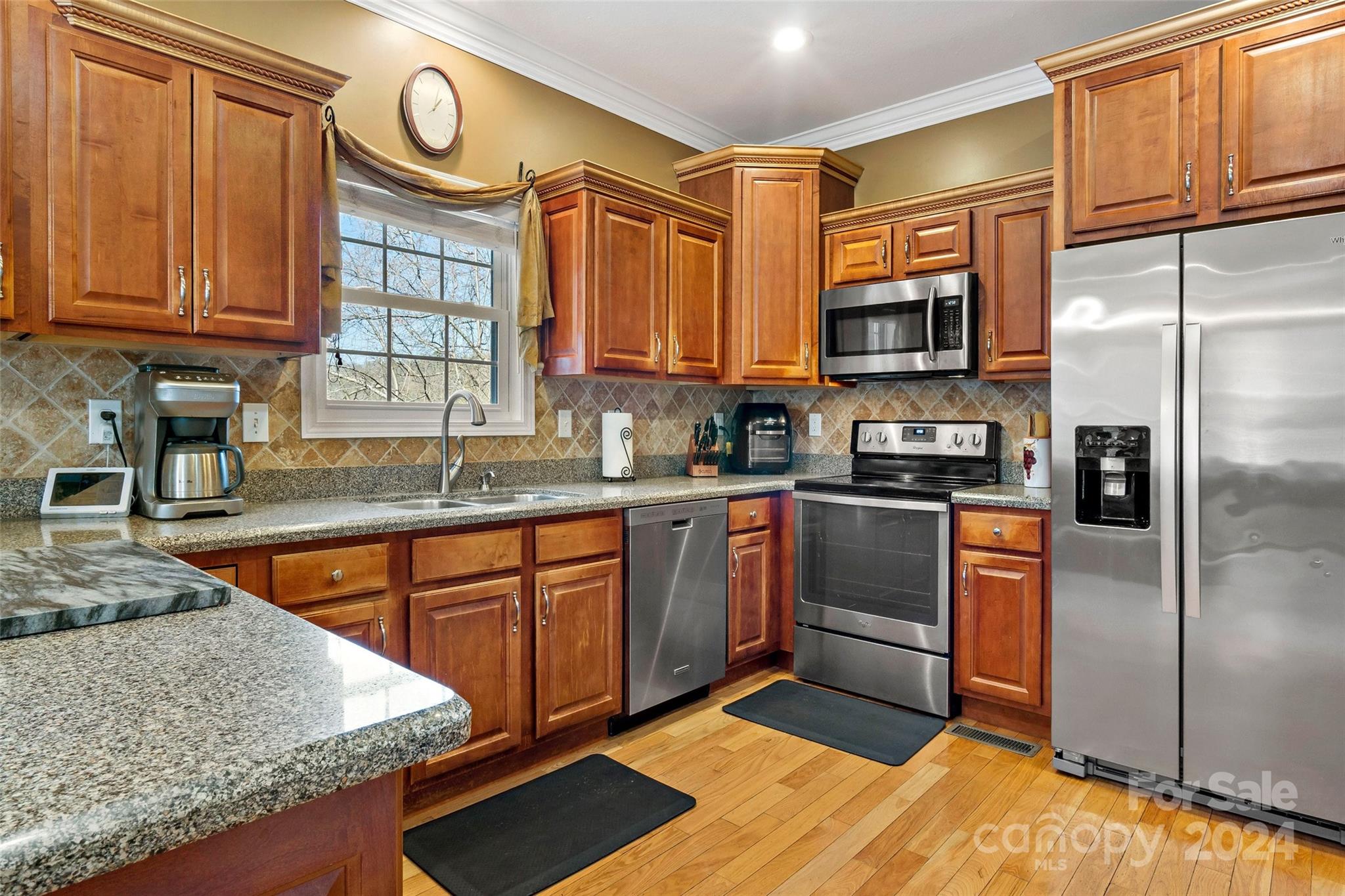 214 Rivercrest Boulevard