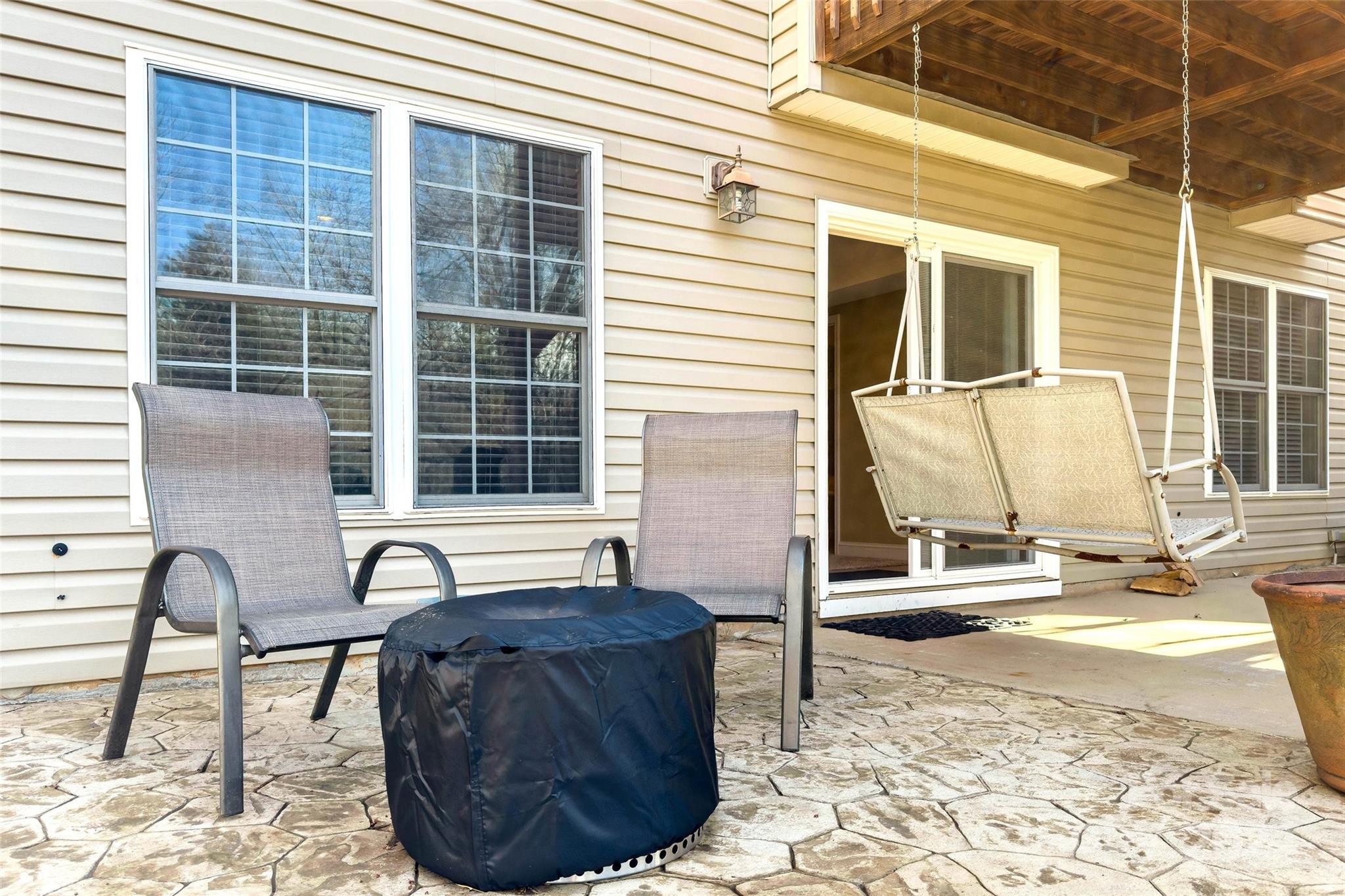 214 Rivercrest Boulevard