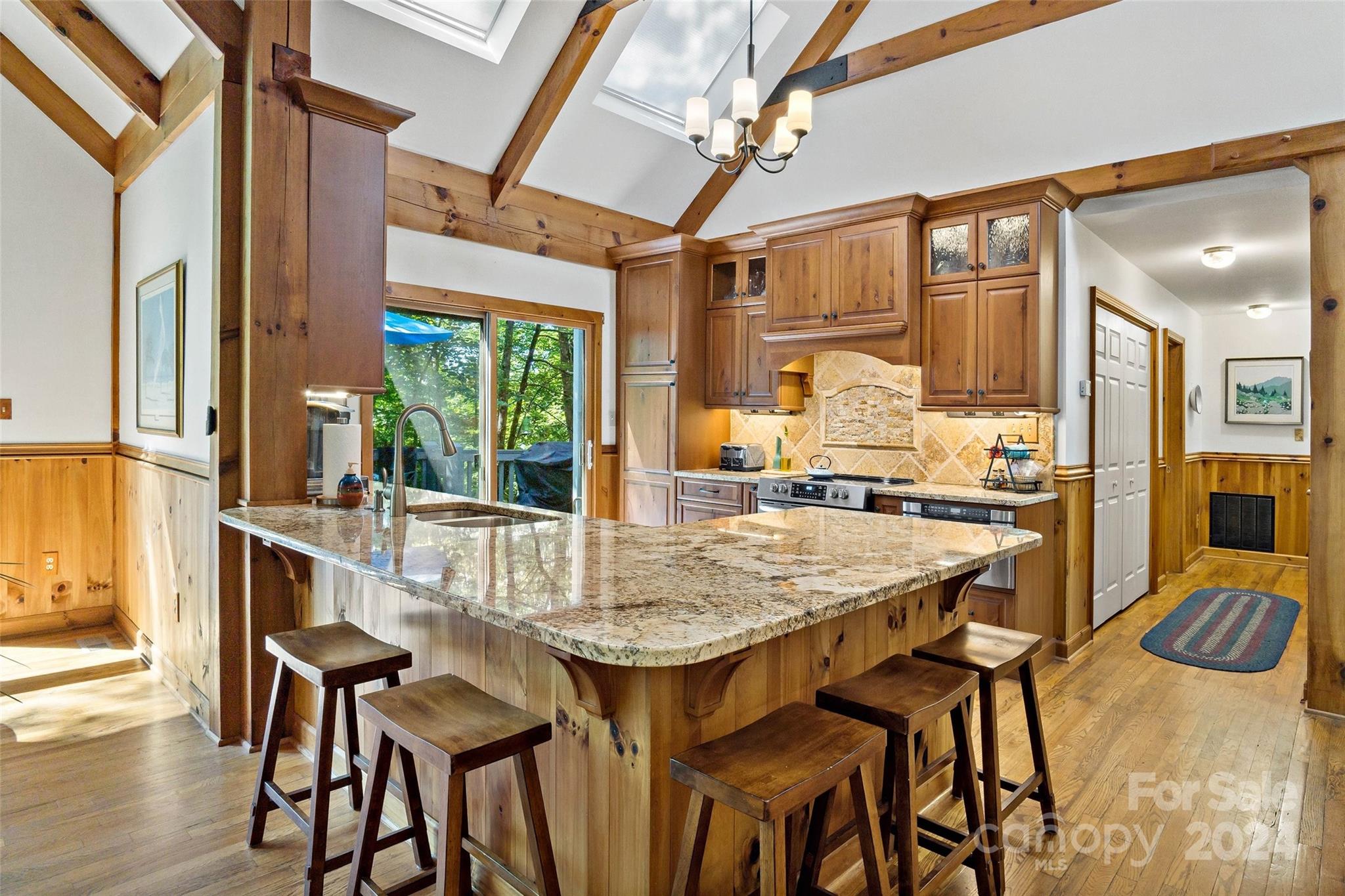 203 St Andrews Place