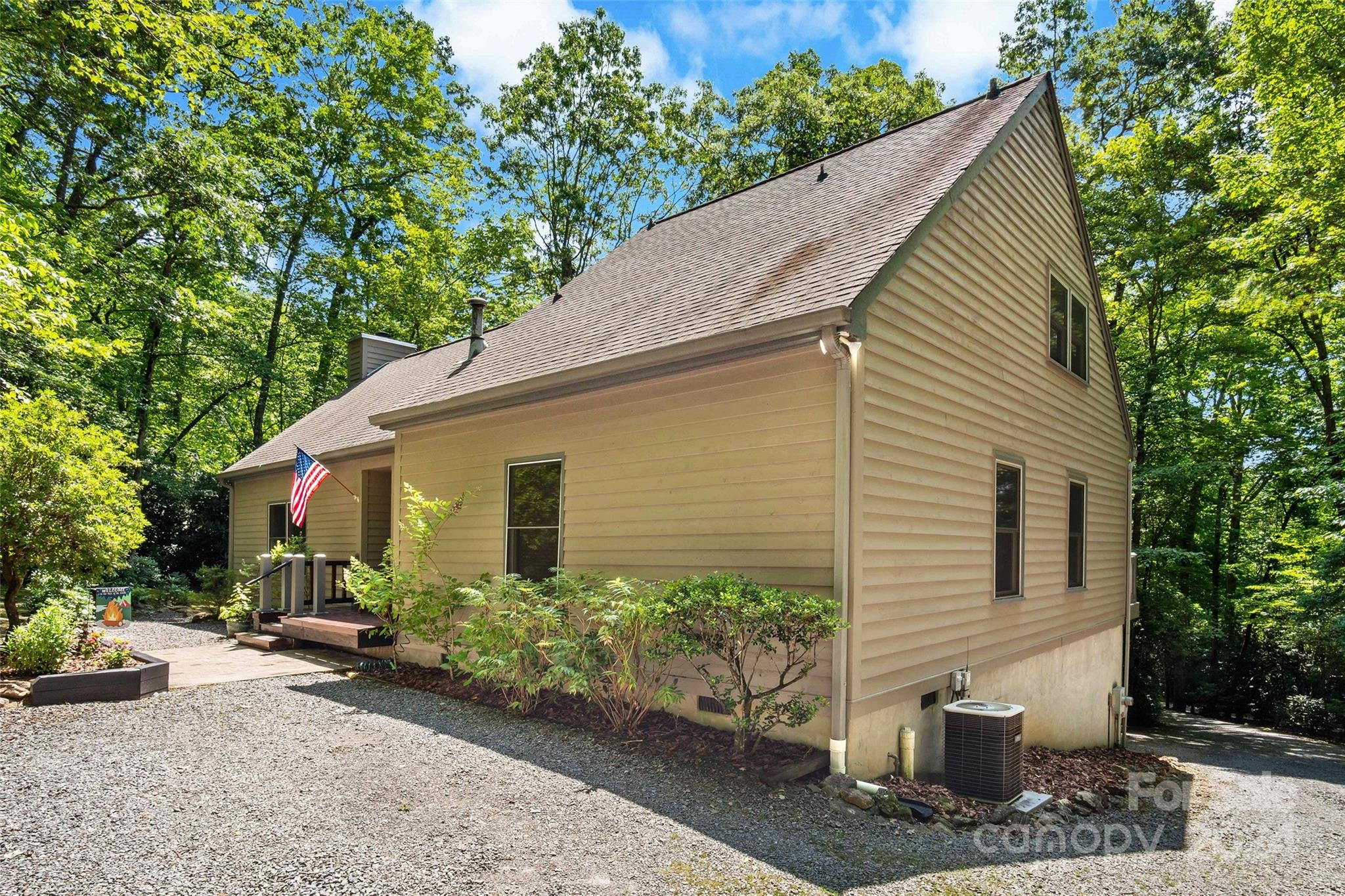 203 St Andrews Place