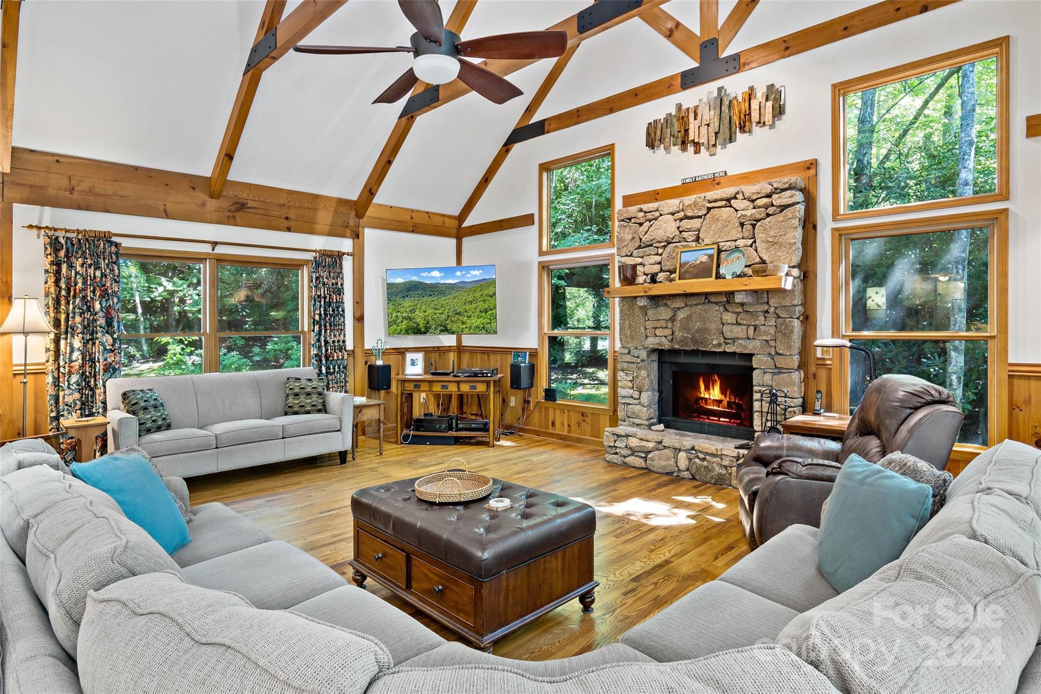 203 St Andrews Place