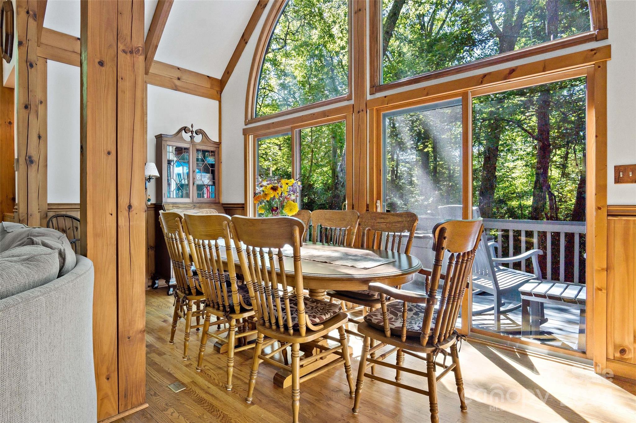 203 St Andrews Place