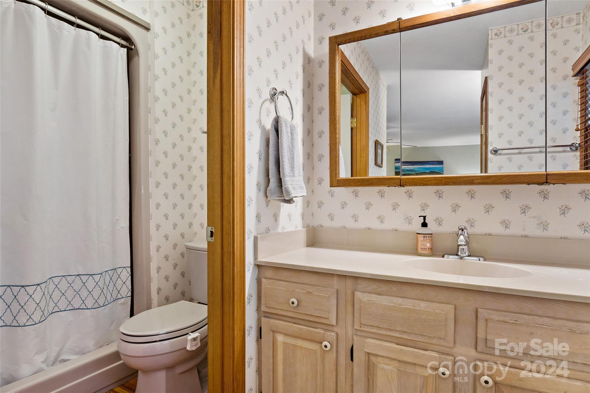 203 St Andrews Place