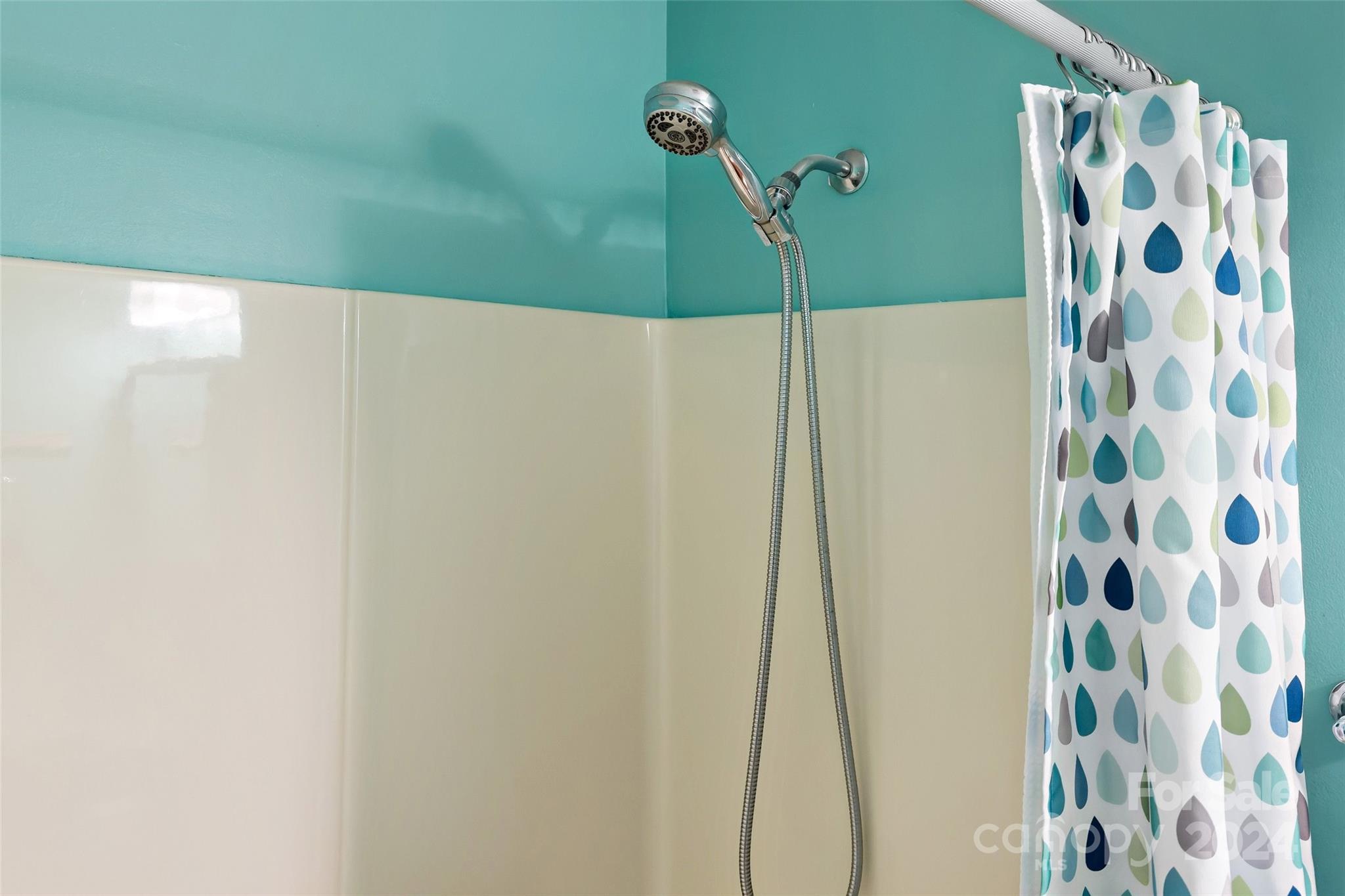 203 St Andrews Place