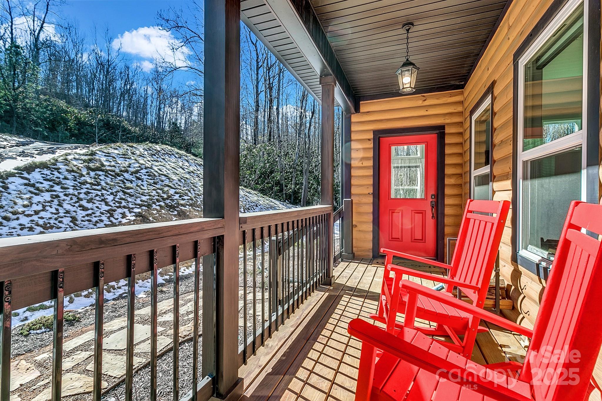 285 Arcadia Falls Way