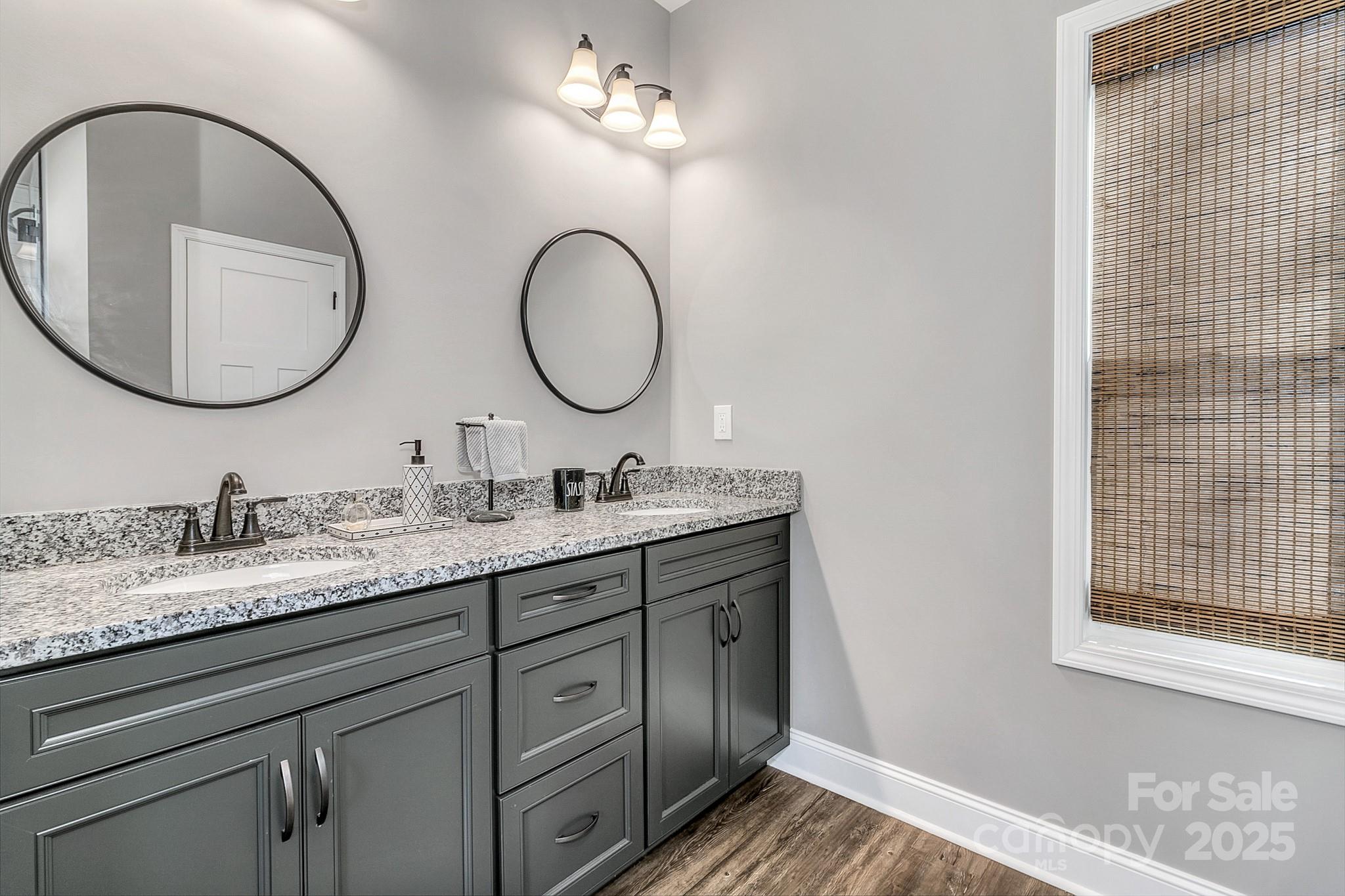 285 Arcadia Falls Way