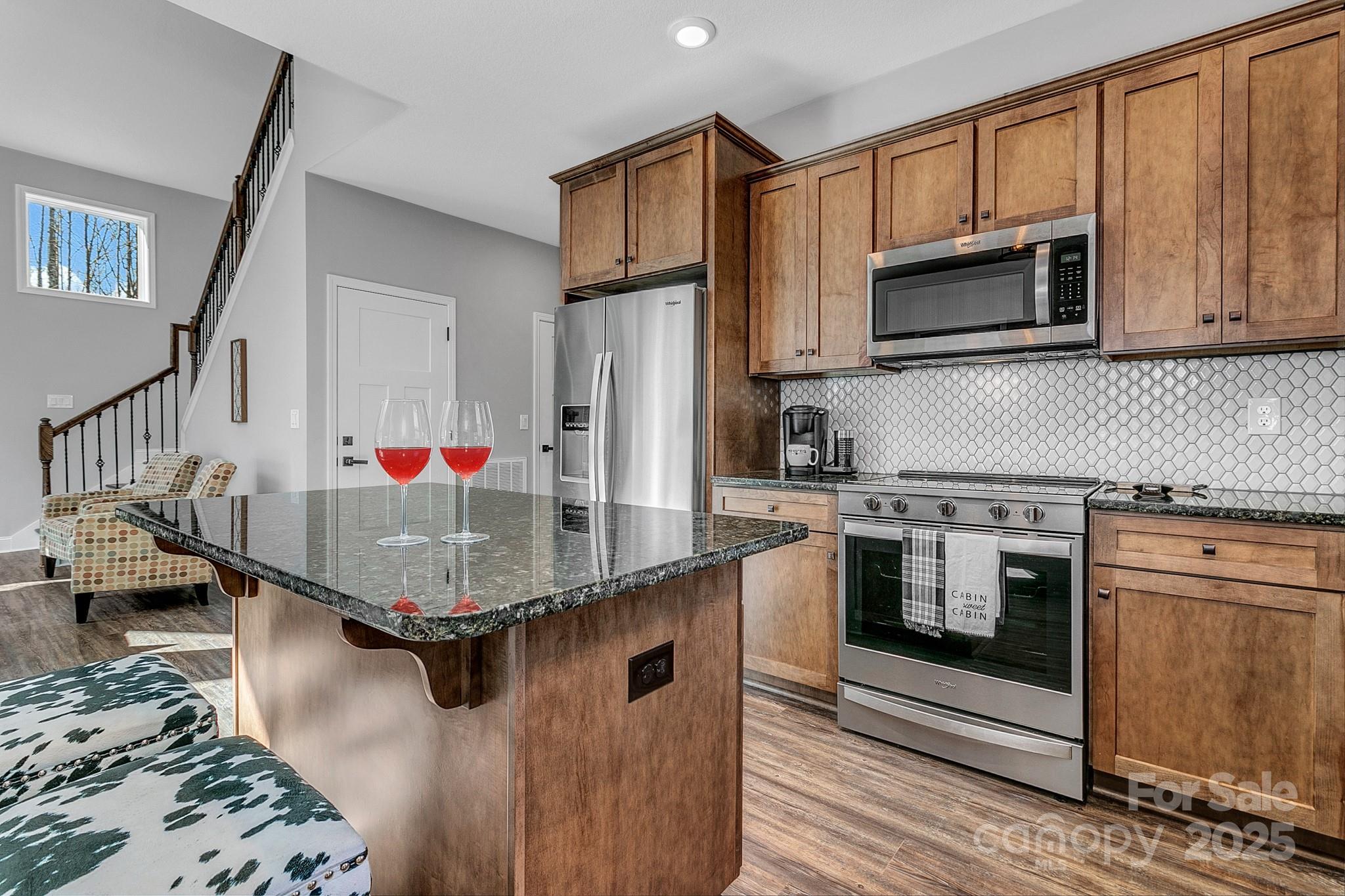 285 Arcadia Falls Way