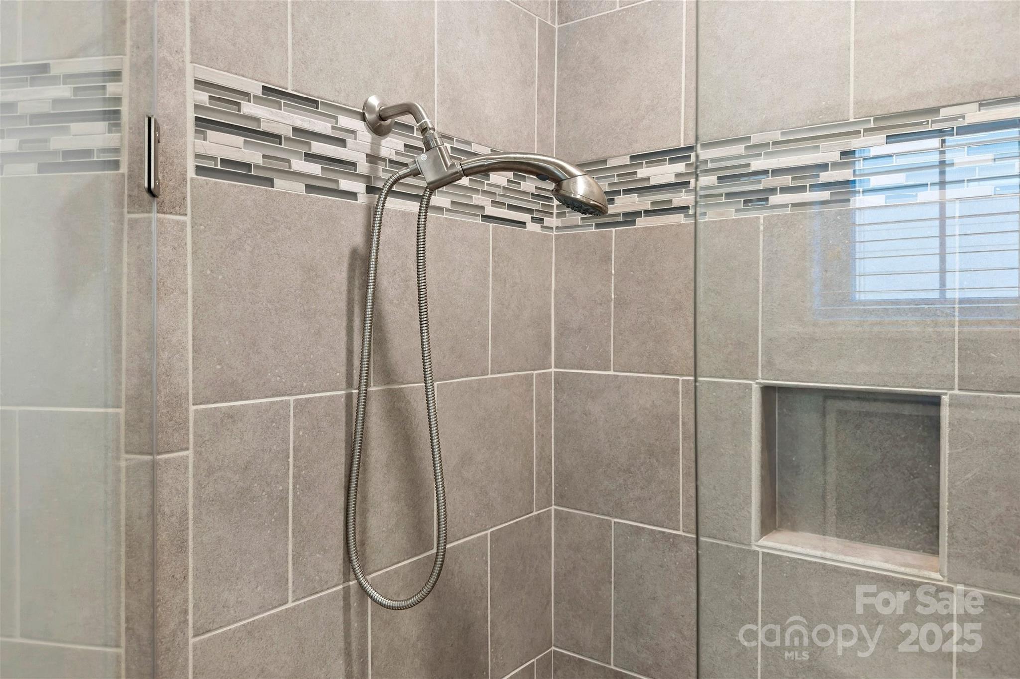 22 Stills Creek Loop