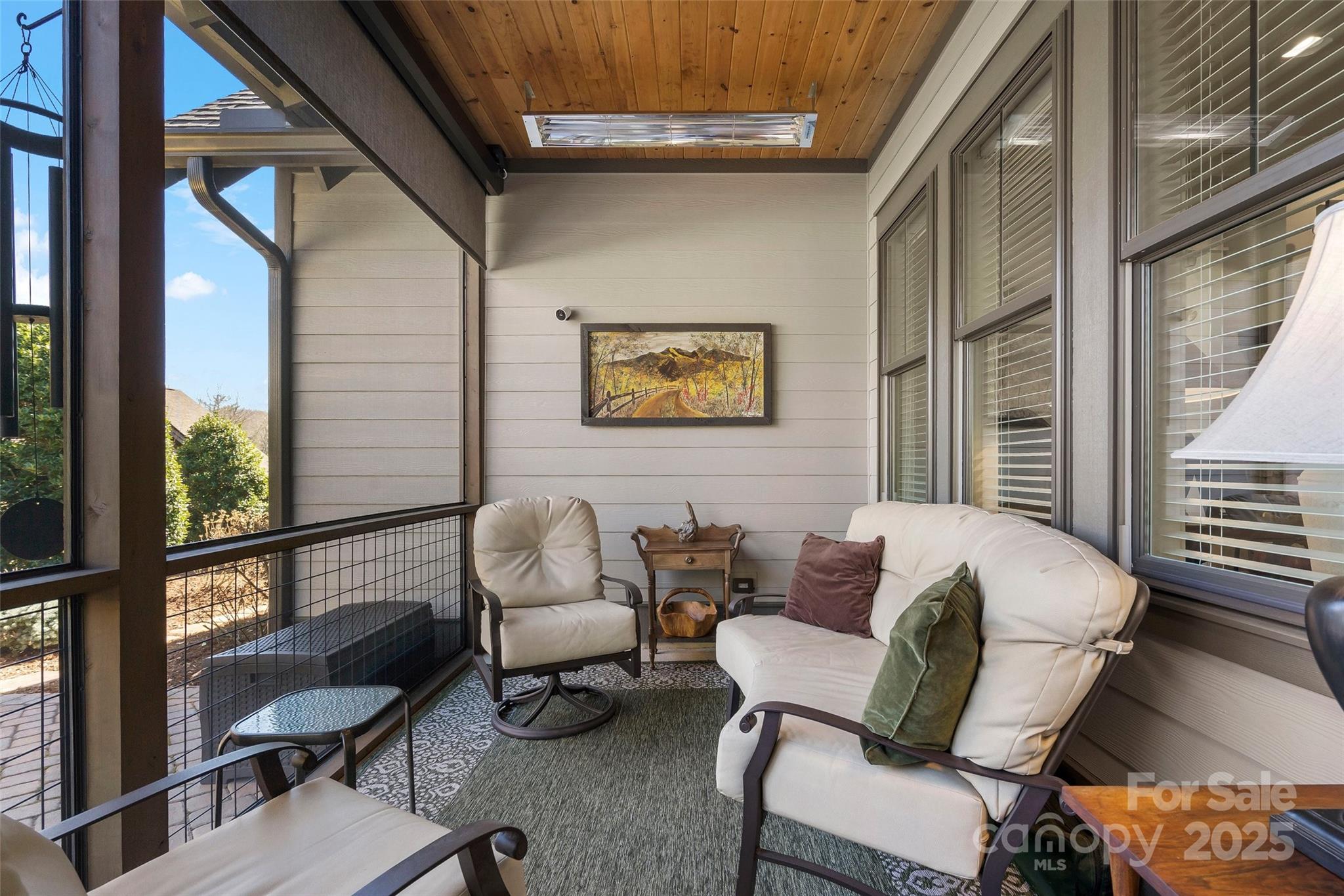 22 Stills Creek Loop