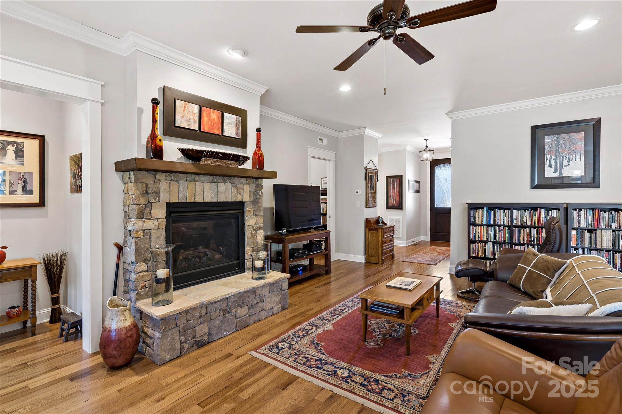 22 Stills Creek Loop