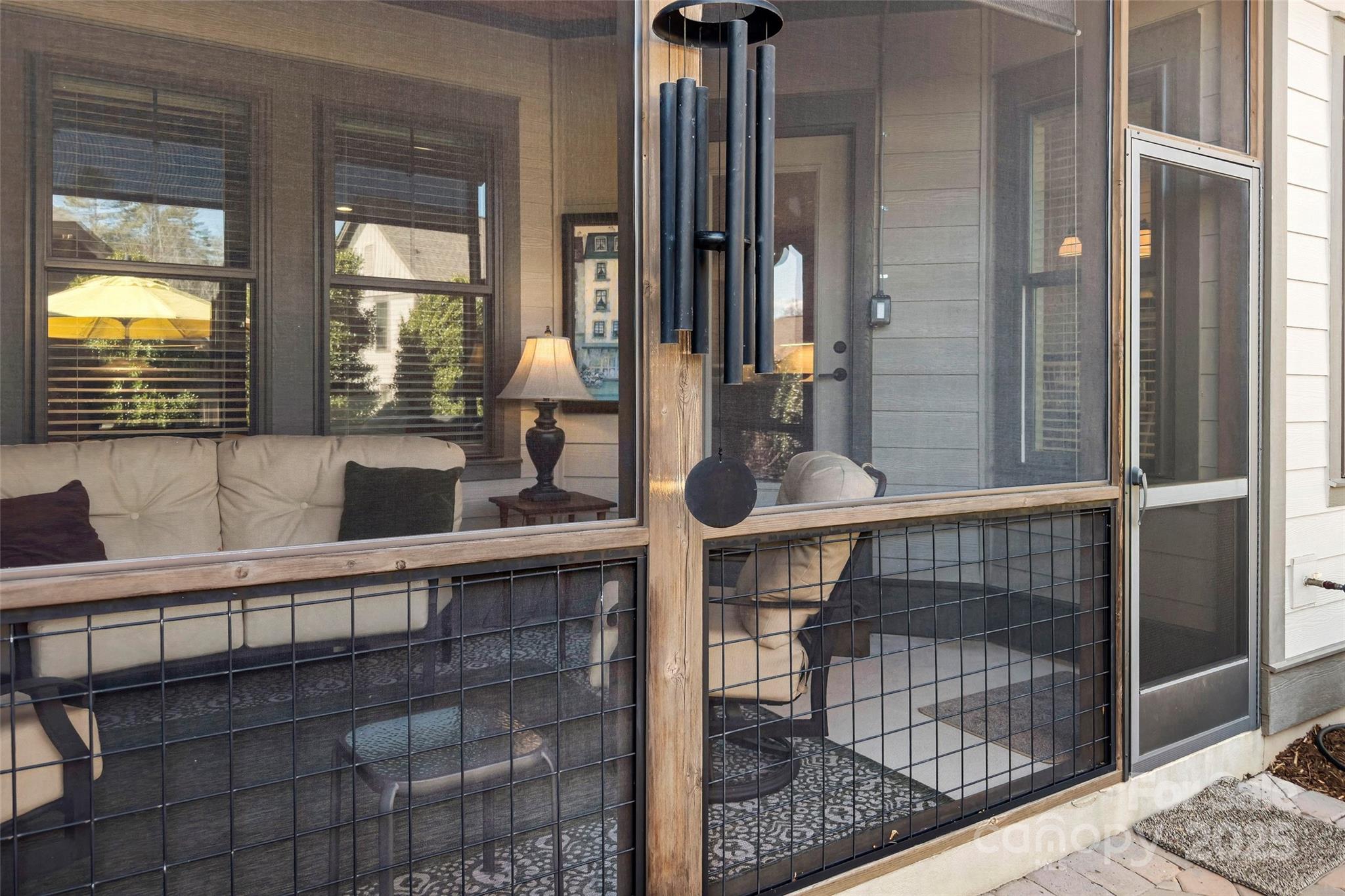 22 Stills Creek Loop