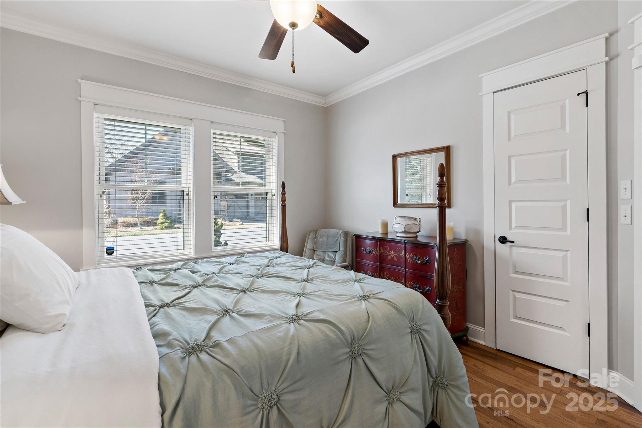 22 Stills Creek Loop