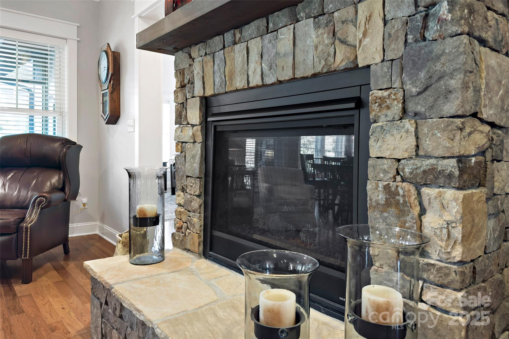 22 Stills Creek Loop