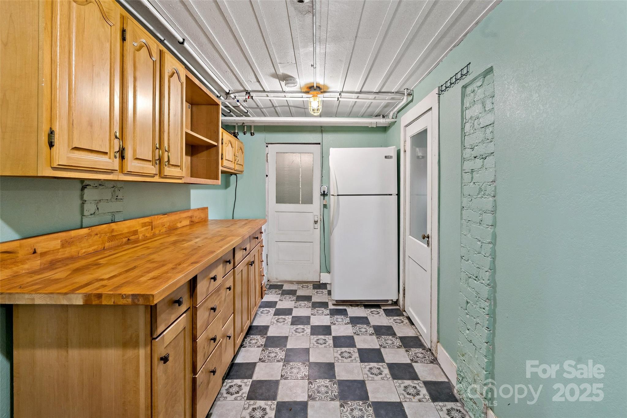 147 Preservation Way