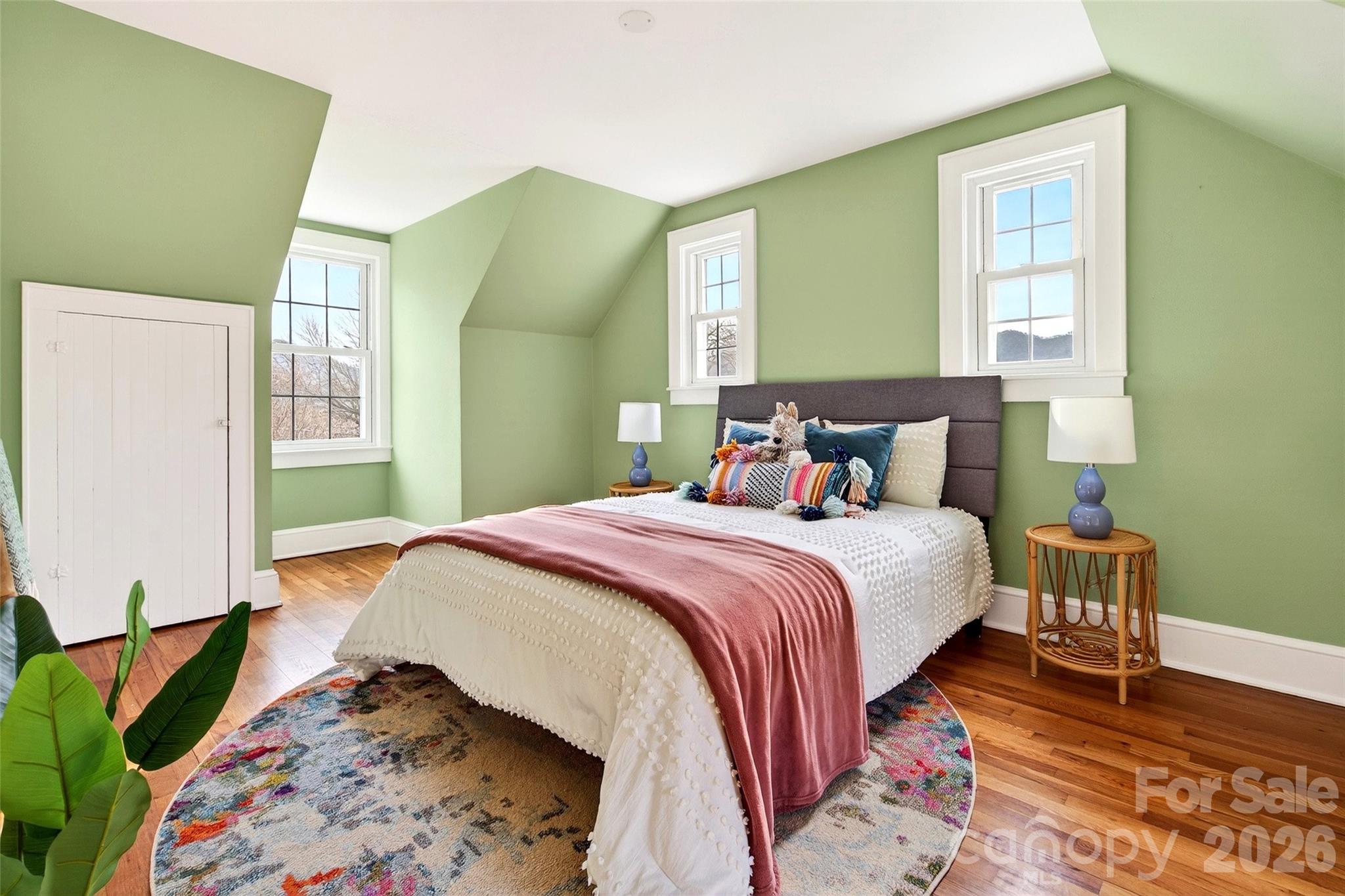 109 N Dougherty Street