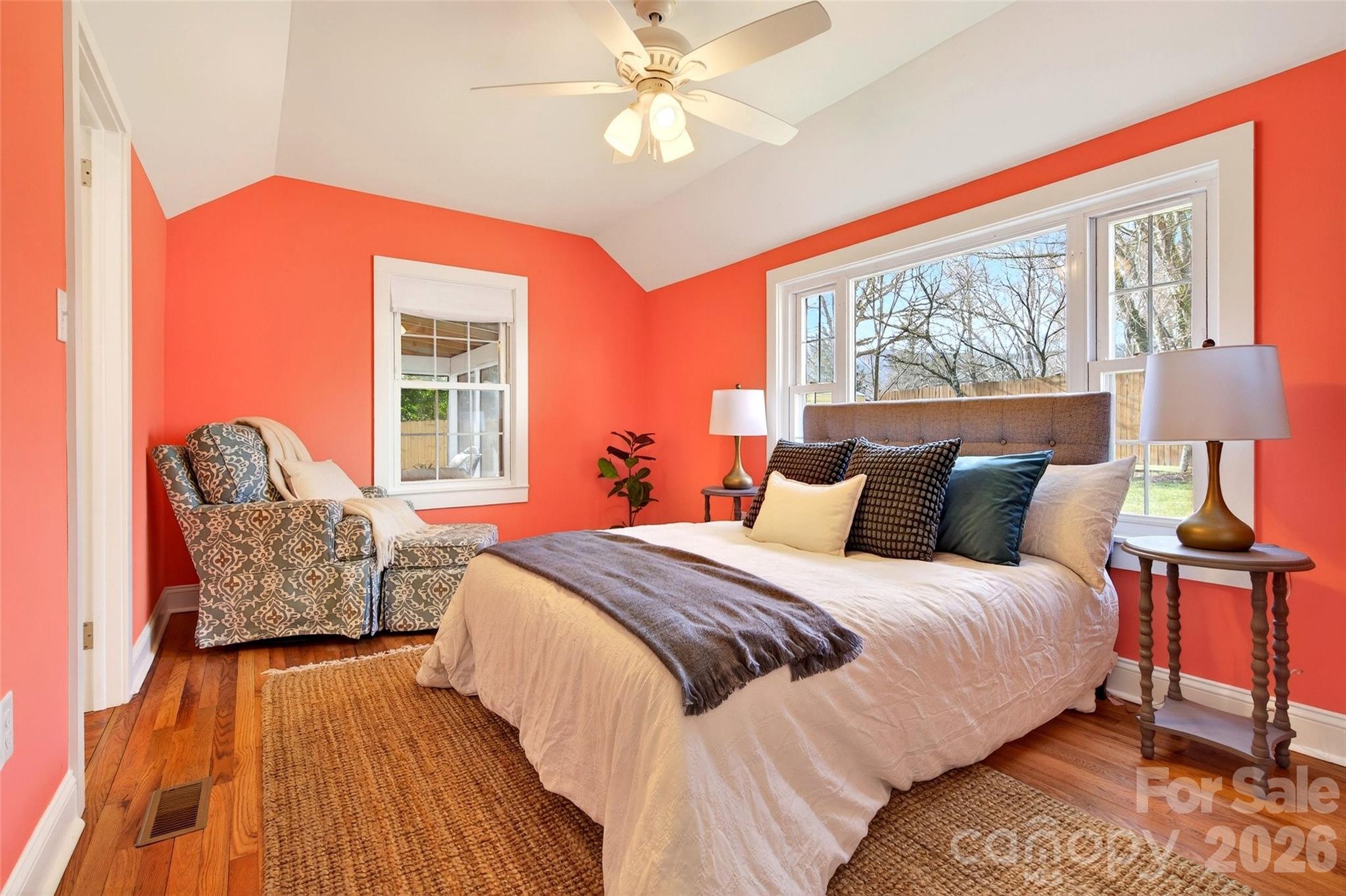 109 N Dougherty Street