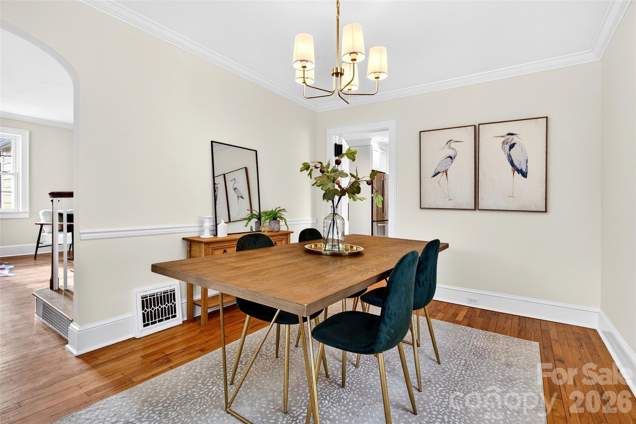 109 N Dougherty Street