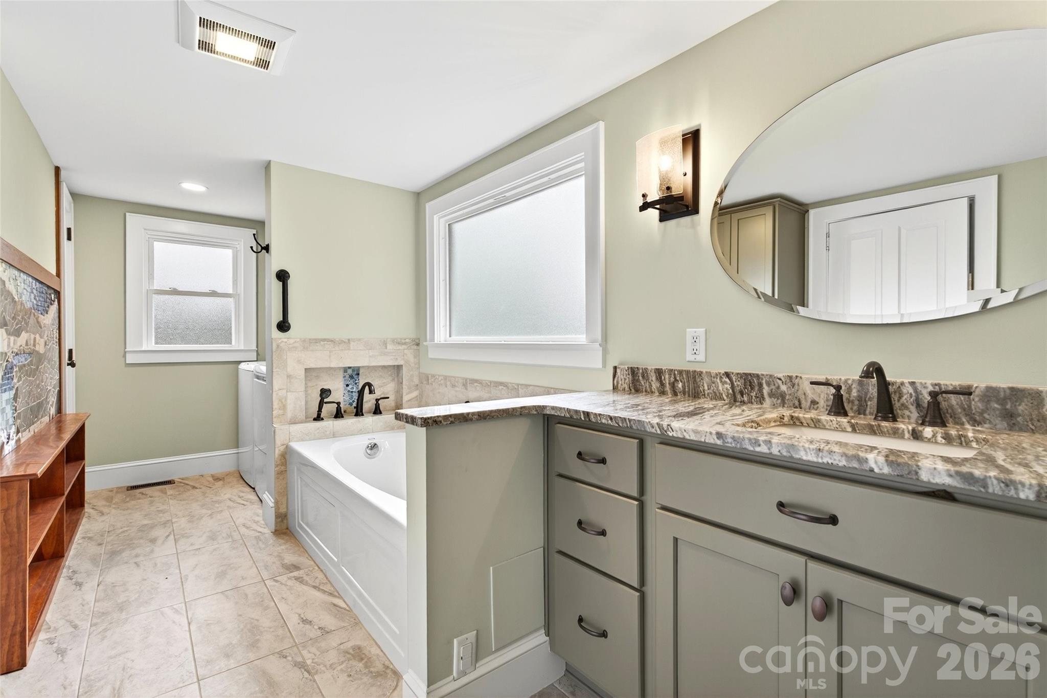 109 N Dougherty Street