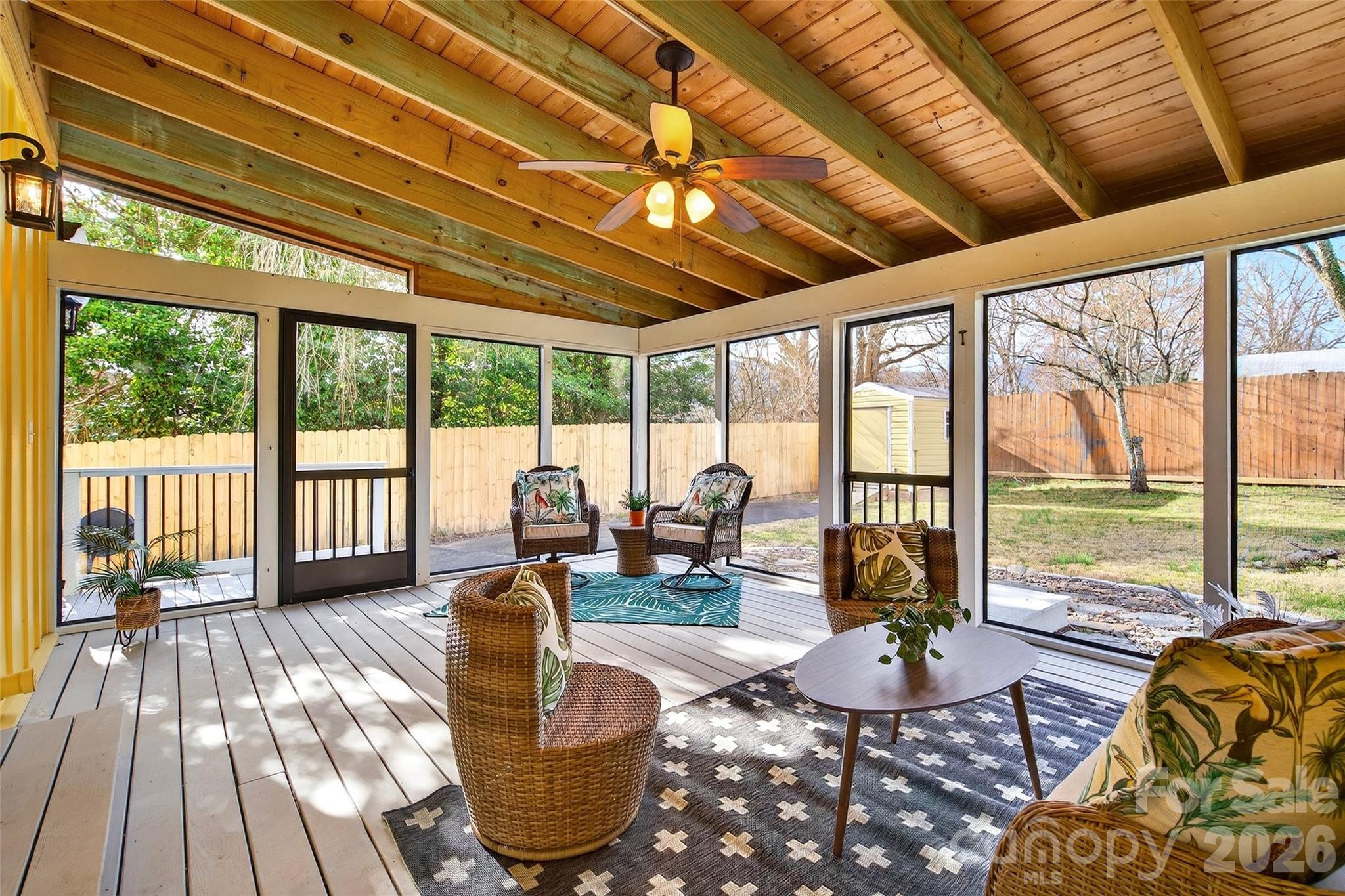 109 N Dougherty Street