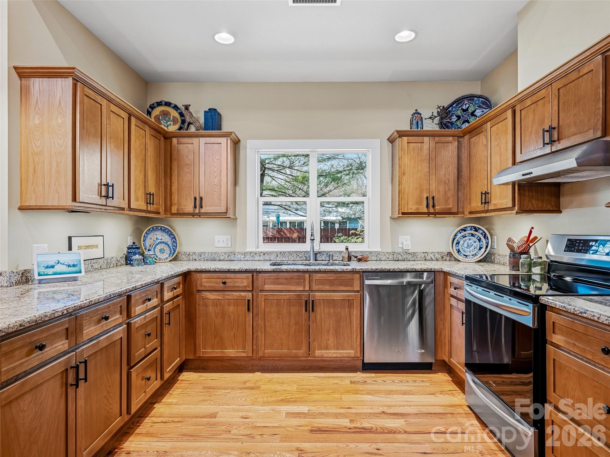 25 Woodbend Lane