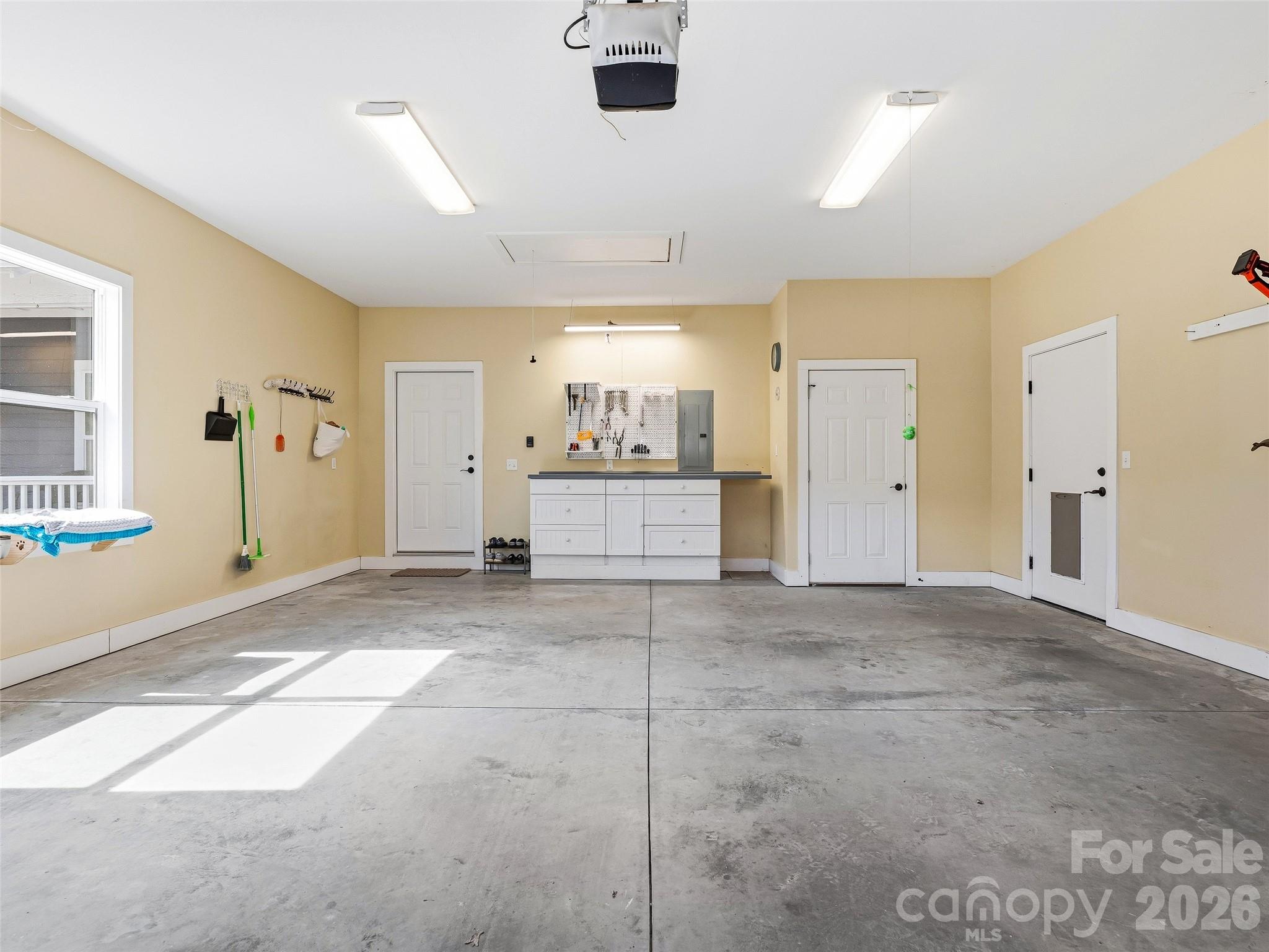 25 Woodbend Lane