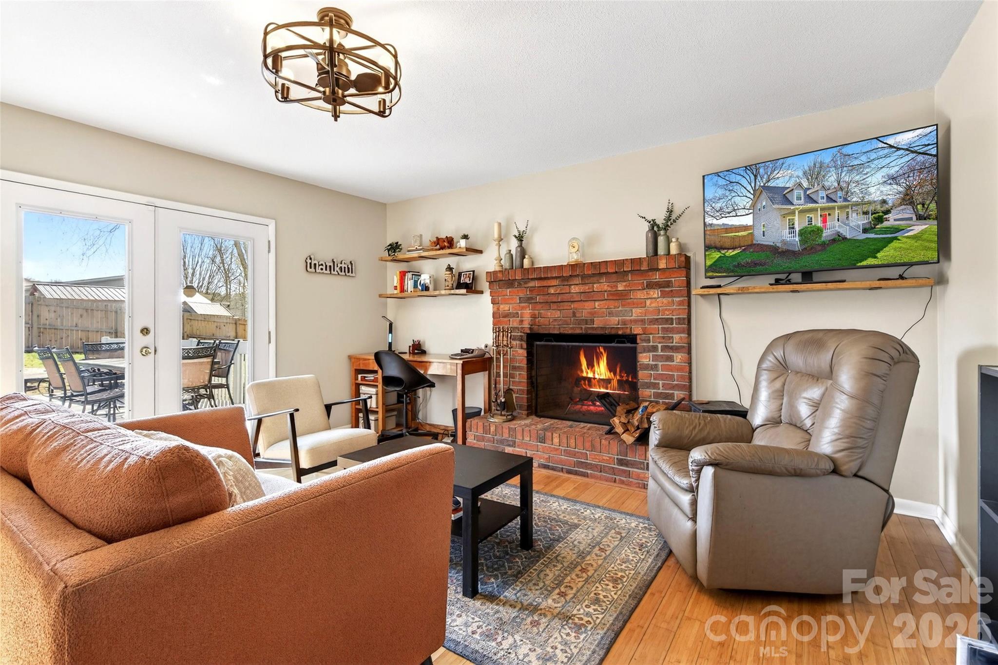 102 Charles Ridge Road