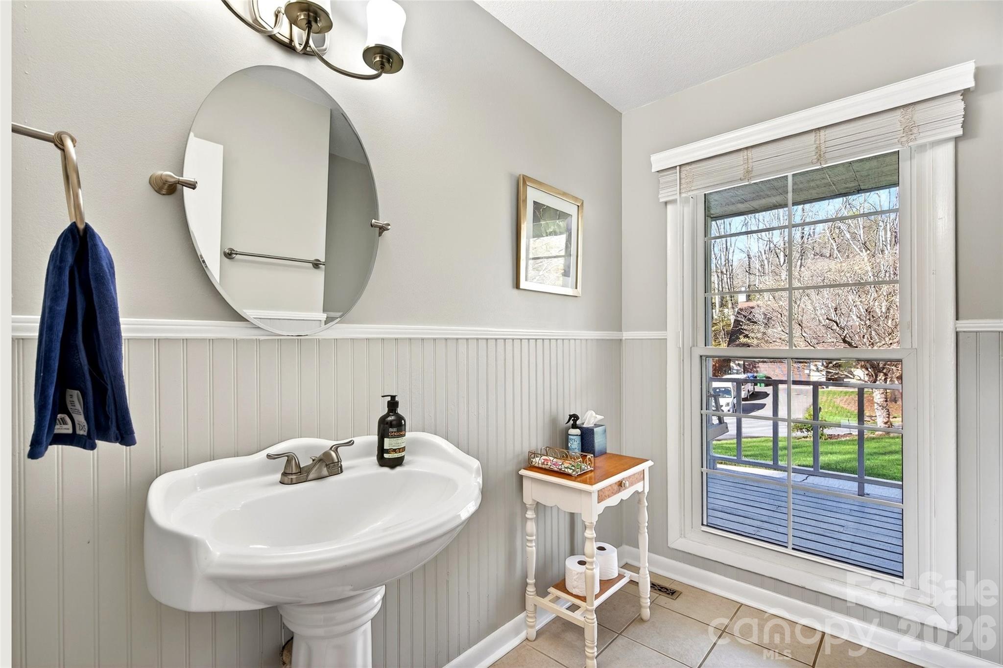 102 Charles Ridge Road