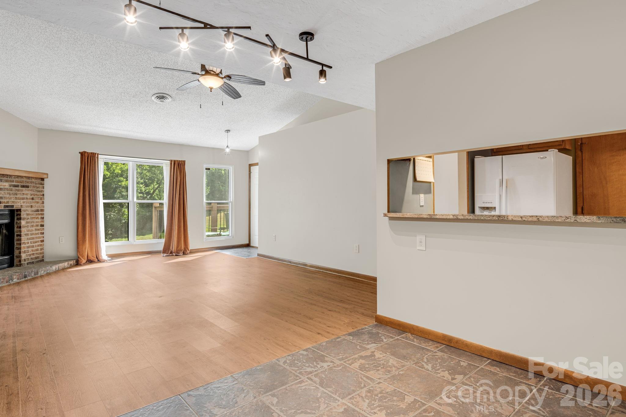 60 Ravencroft Lane