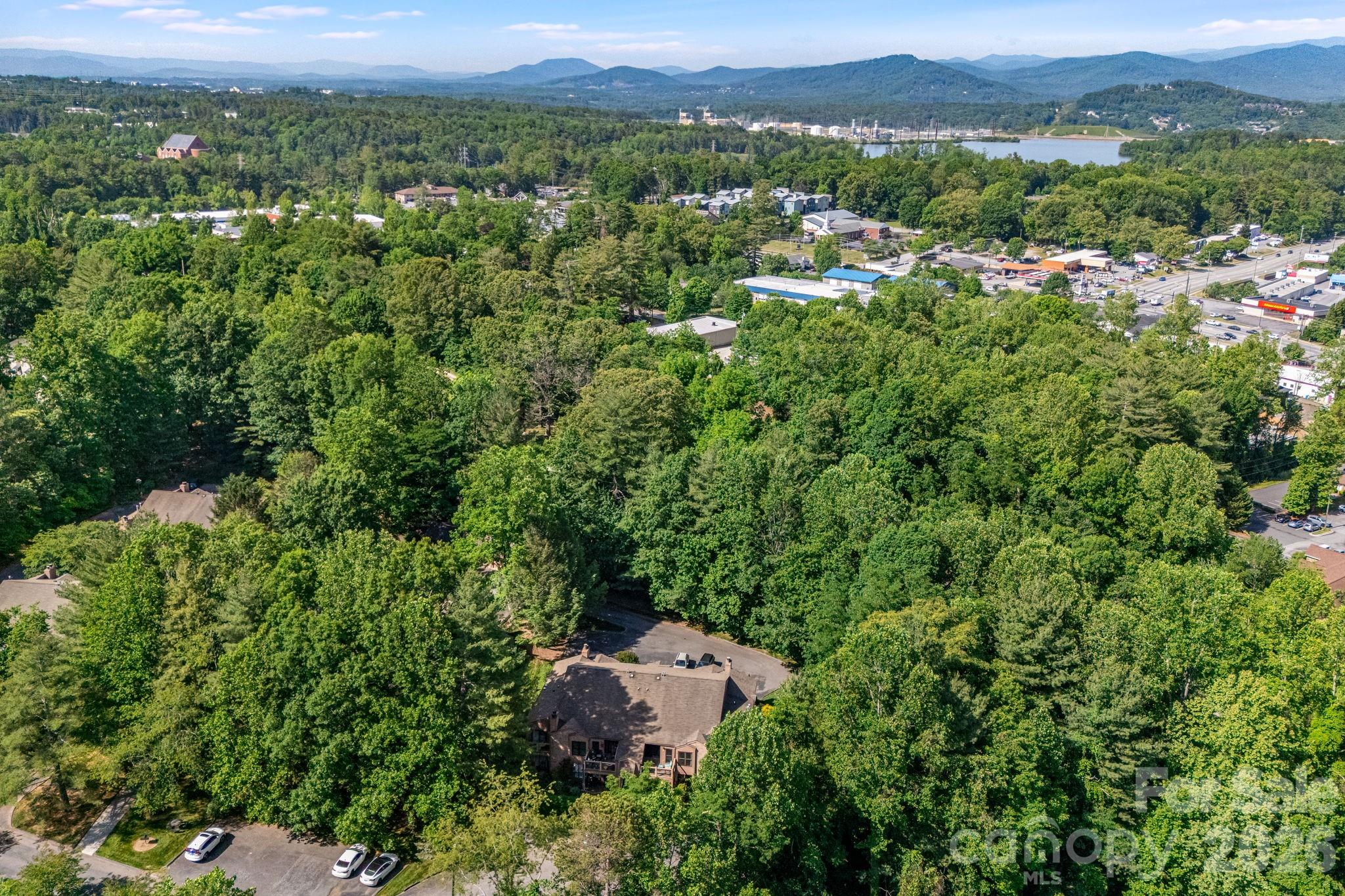 60 Ravencroft Lane