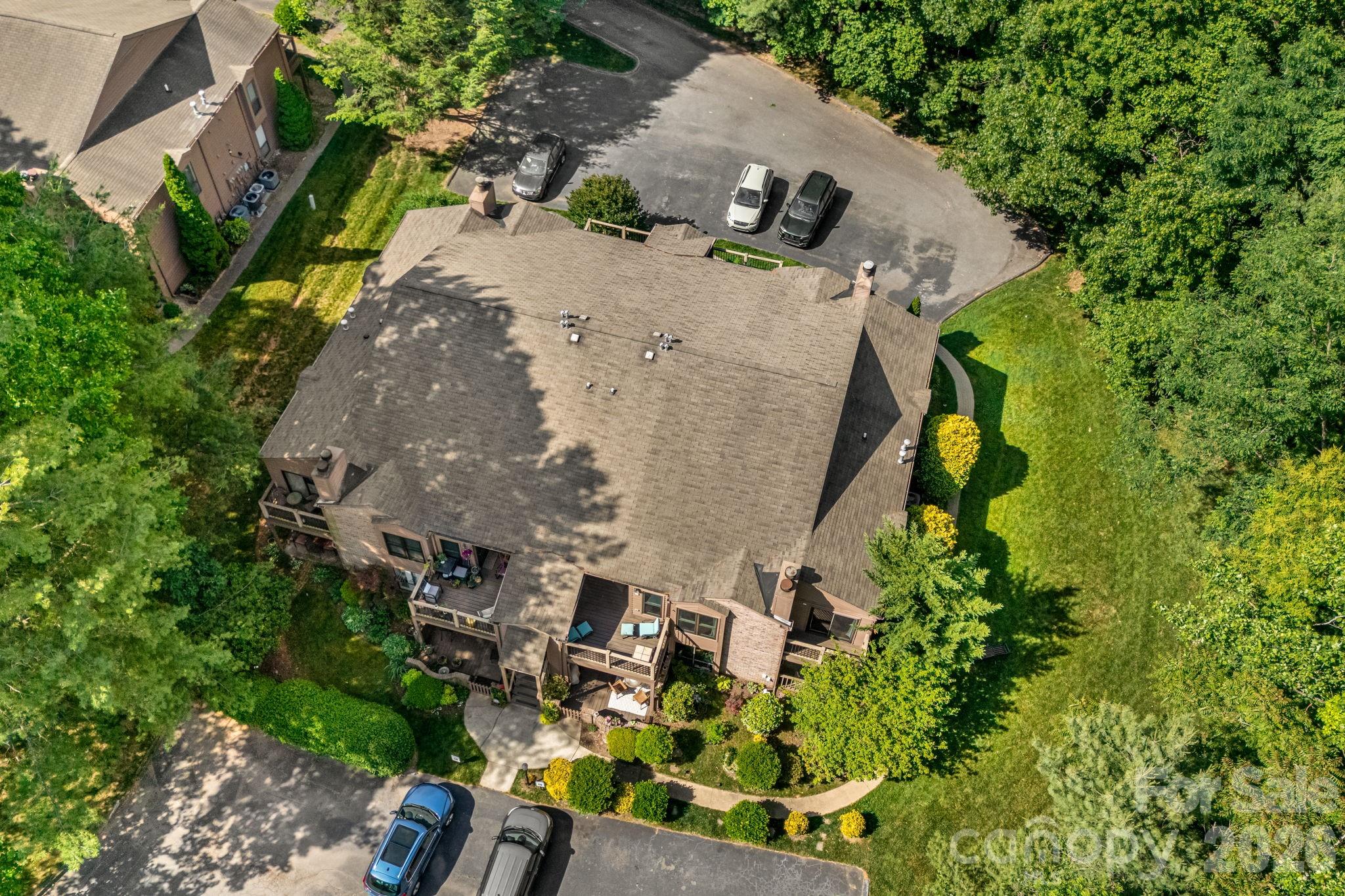 60 Ravencroft Lane