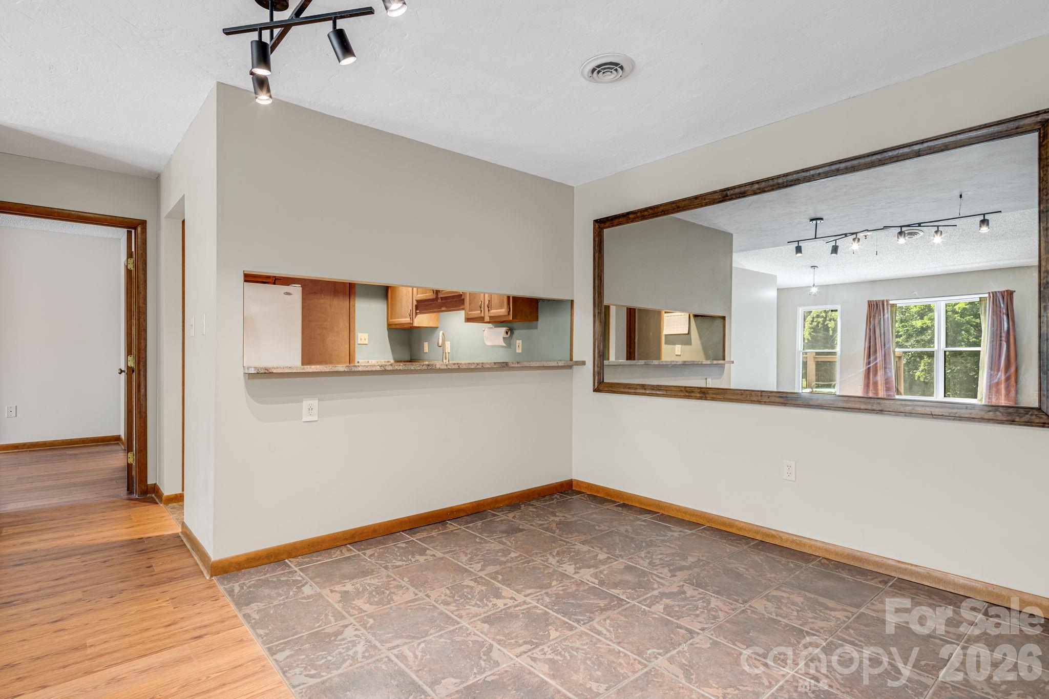 60 Ravencroft Lane