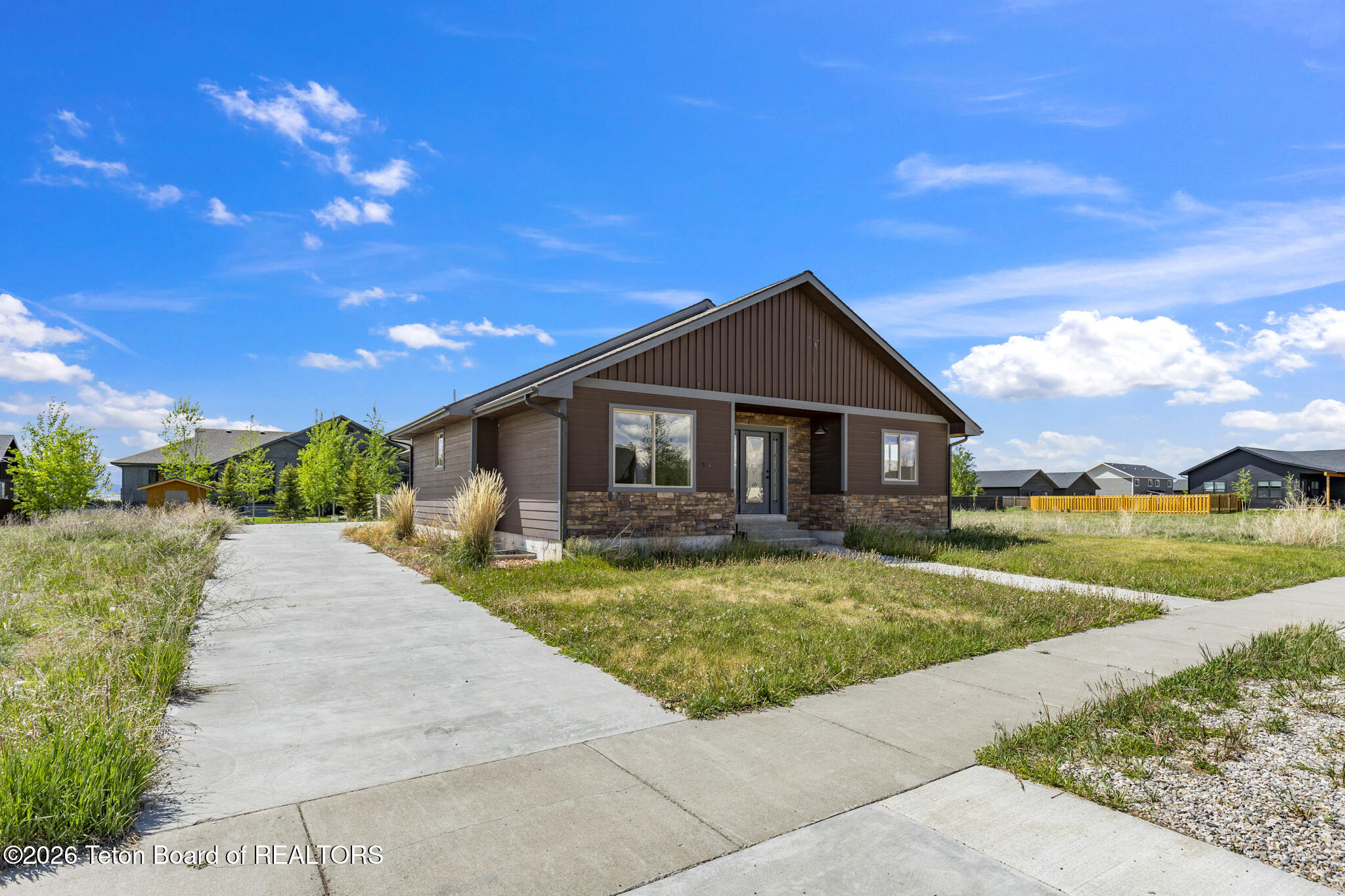 564 PALISADE TRAIL