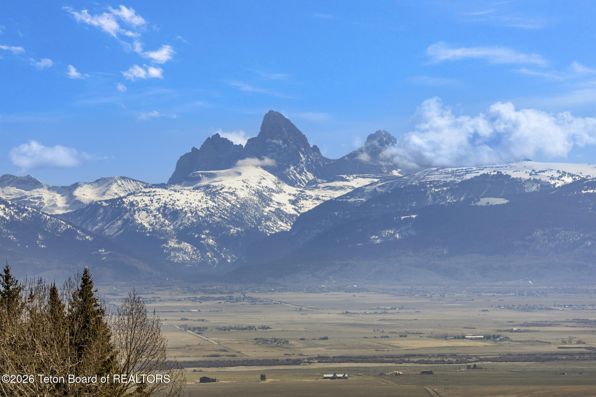 3374 BAINBRIDGE Drive