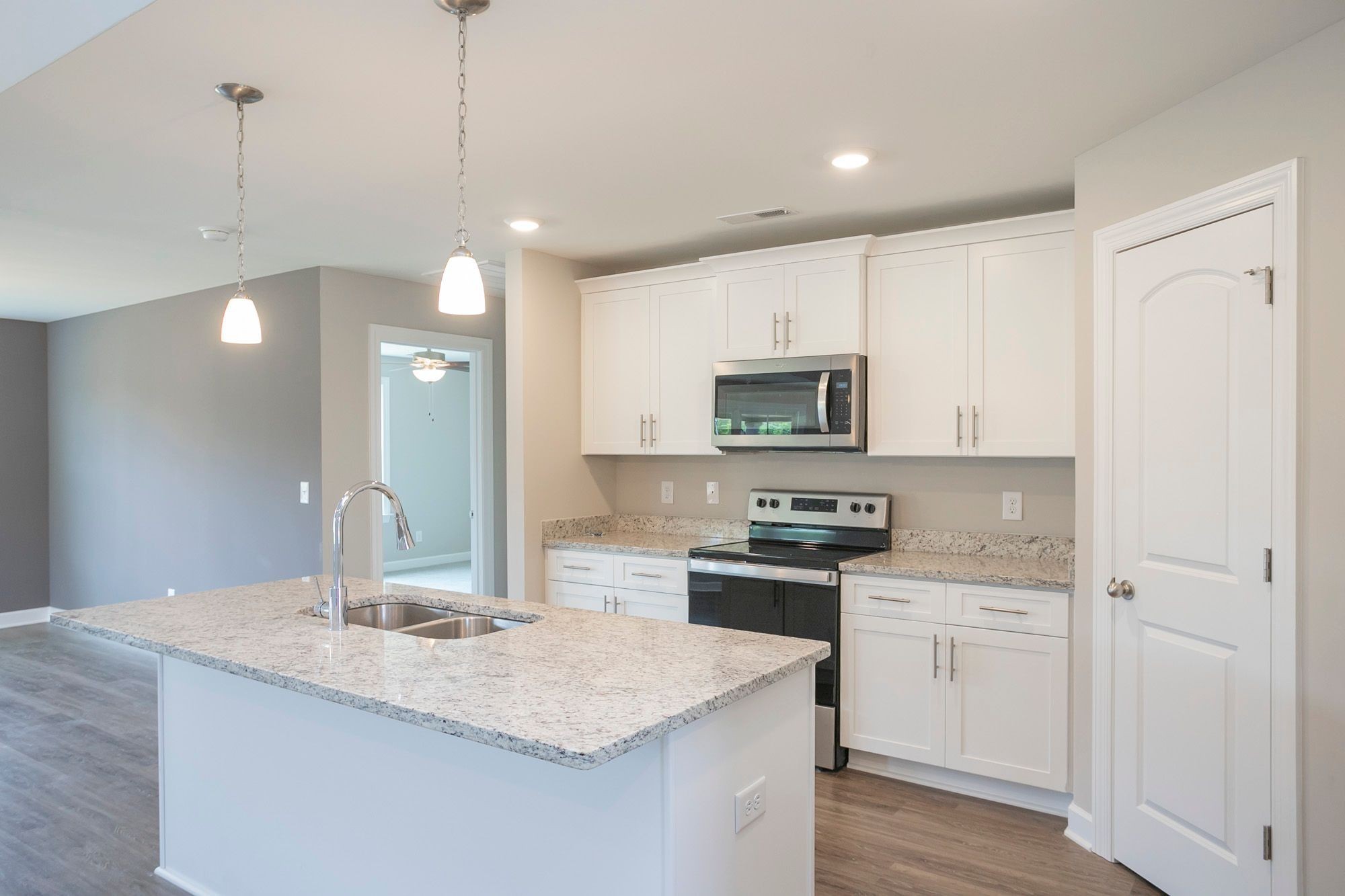 180 Pinnacle Point Lane