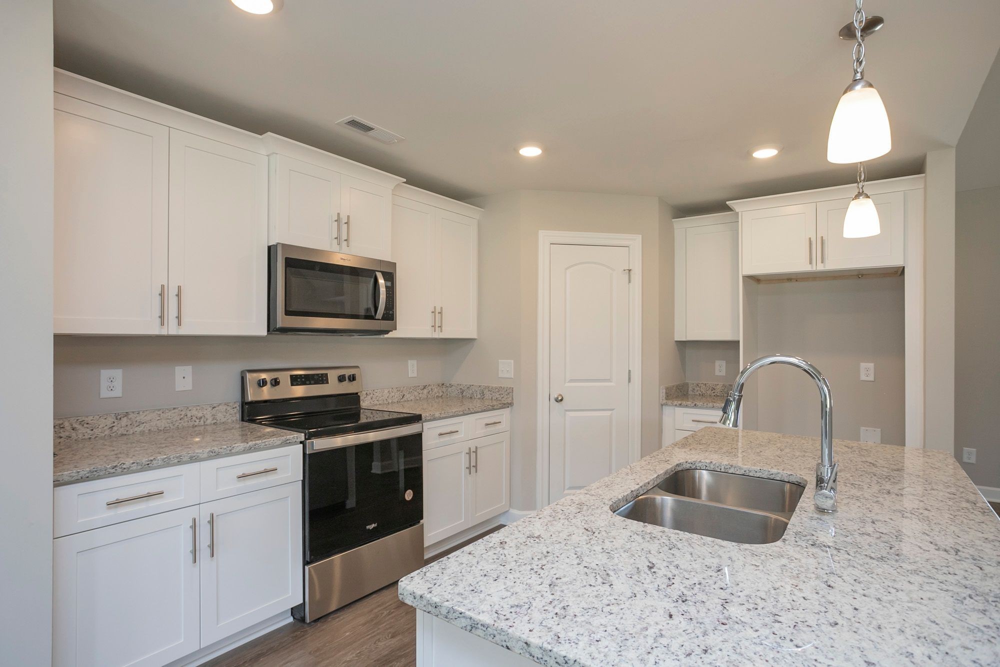 180 Pinnacle Point Lane