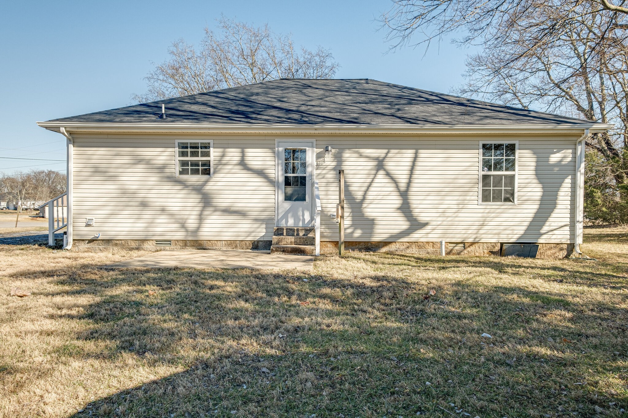 104 S Sunny Ridge Ct