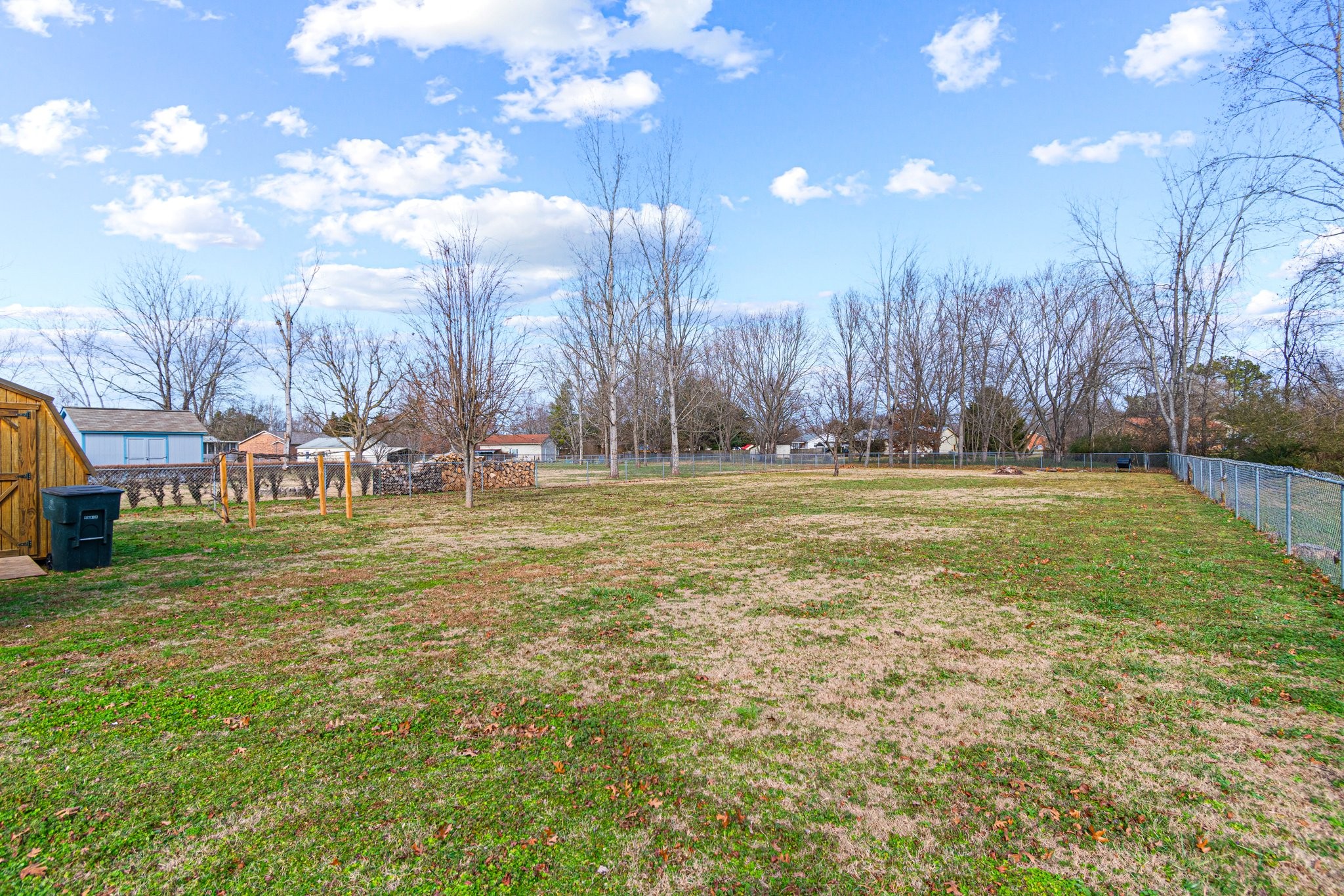 2723 Fawnwood Dr