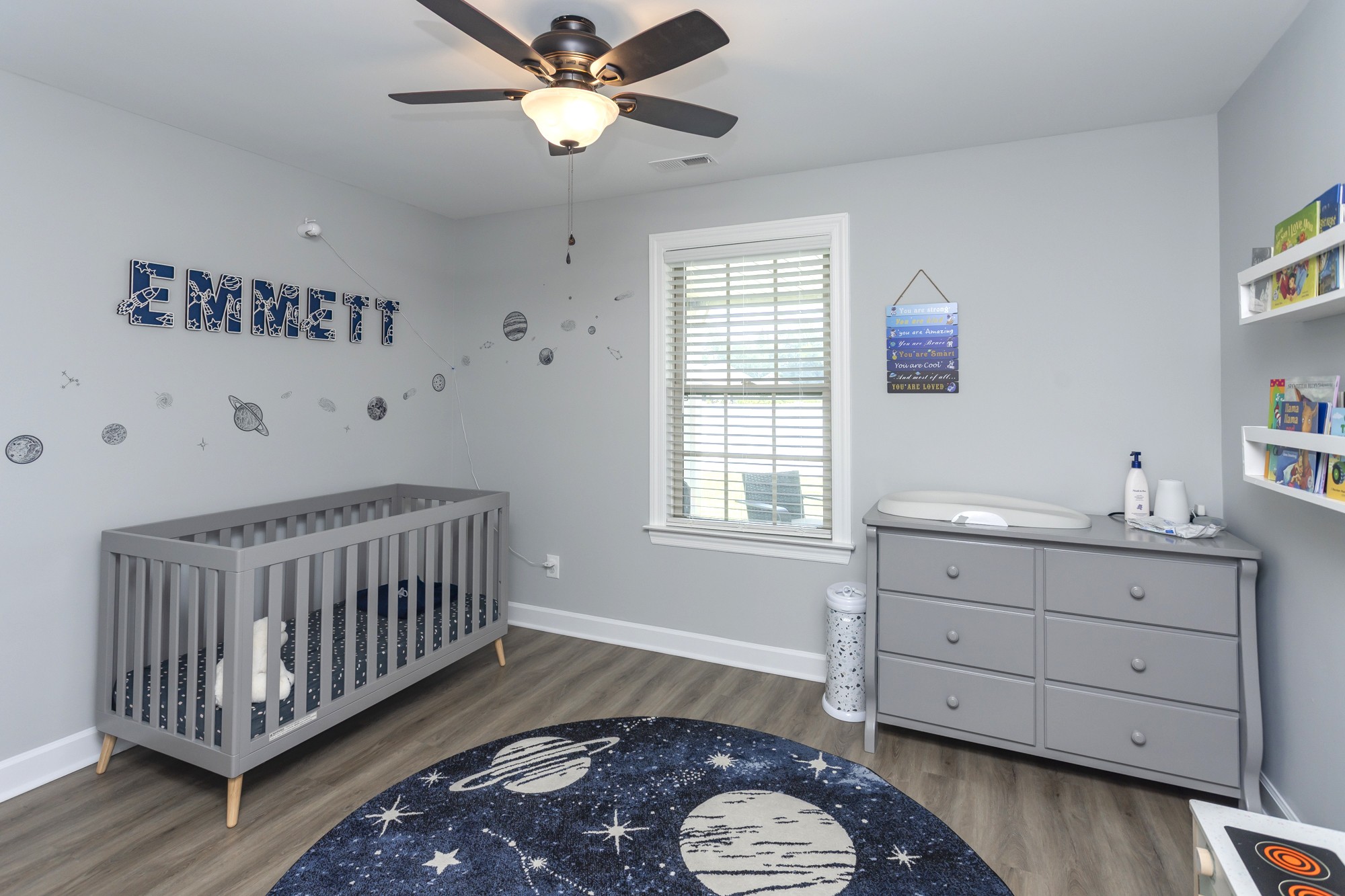 16 Pinnacle Point Ln